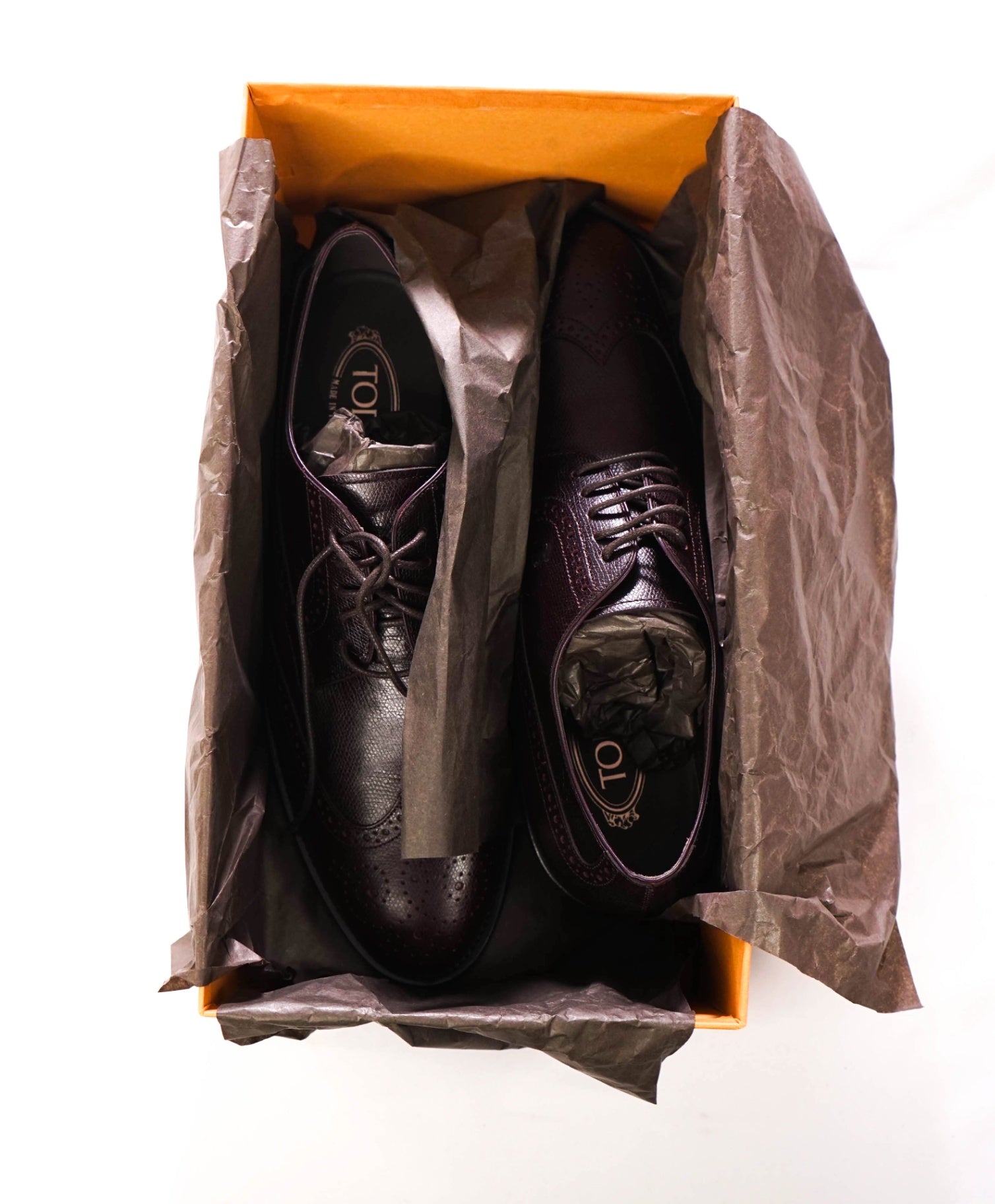 $1,295 TOD'S - Cherry Brown Pebble Leather Derby - US 10.5 (9.5UK)