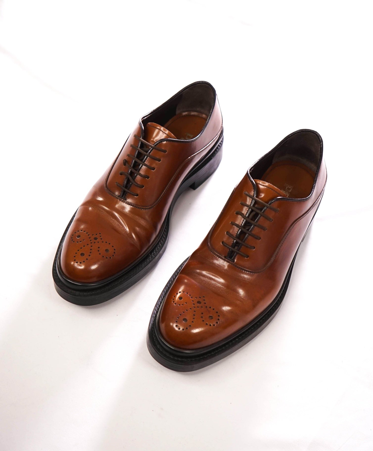 $1,150 PRADA - Brown Leather Brogue Lug Sole Oxfords - US 9 (UK8)