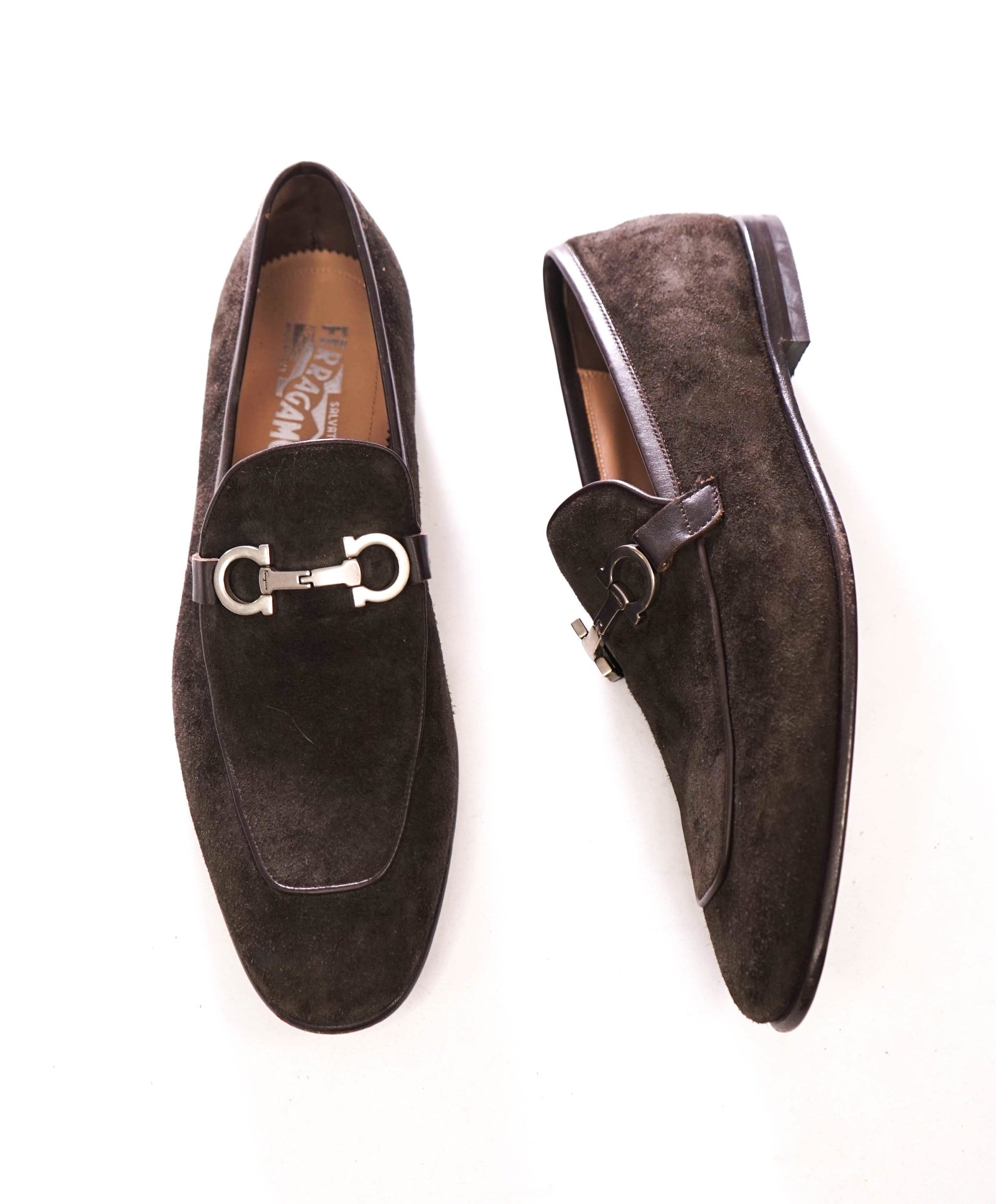 $850 FERRAGAMO - Brown Suede Loafers - 9.5 D