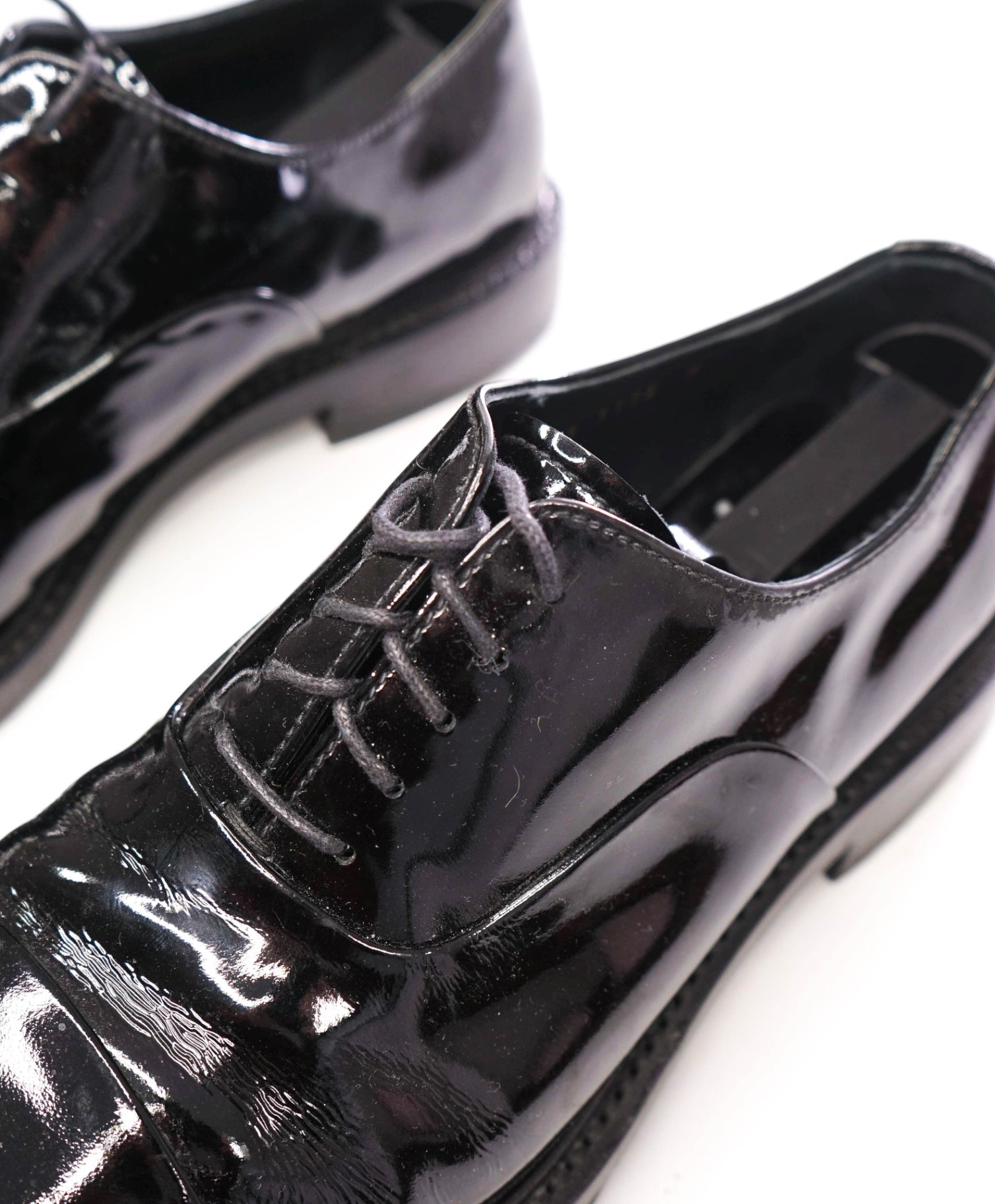 $1,145 PRADA - Black Patent Leather Square Toe Oxfords - US 10 (9UK)