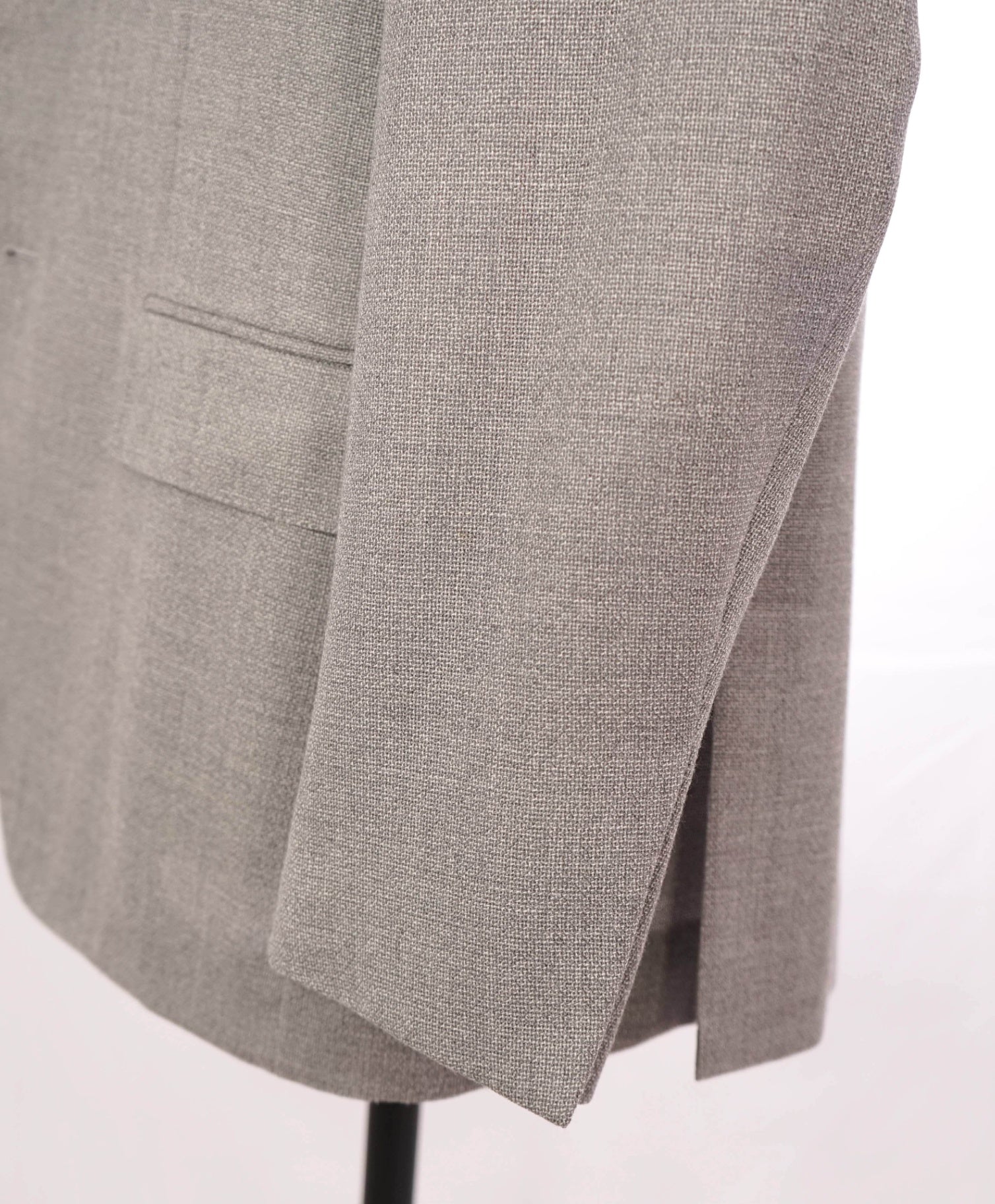 $3,295 ISAIA - Light Gray Textured Wool Royal Weave Blazer - 42R