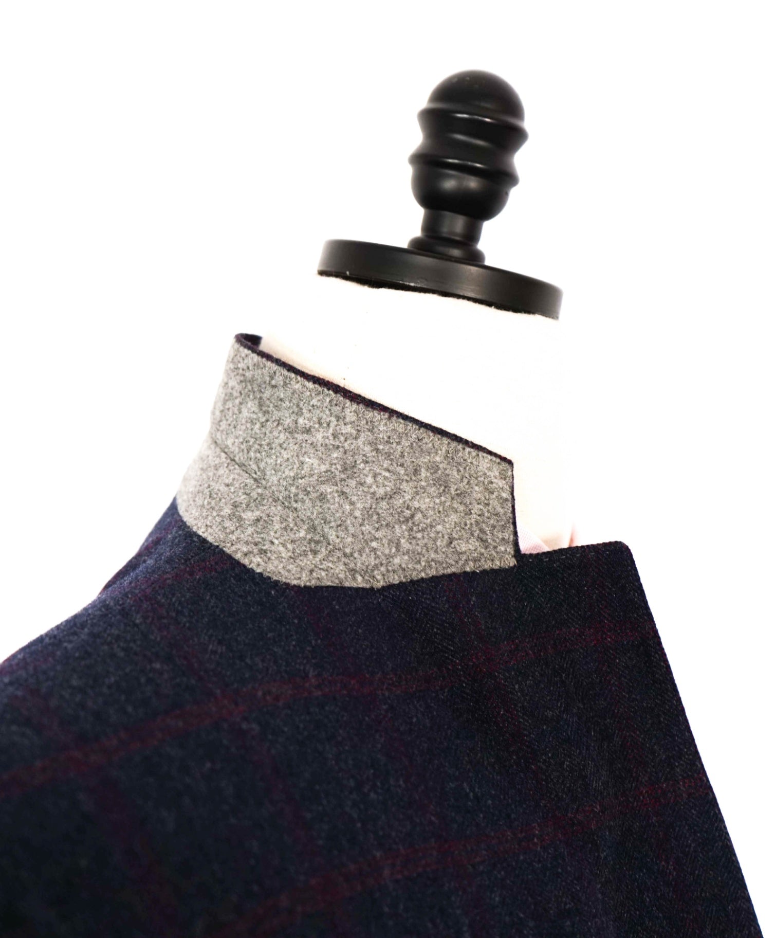 $1,295 SAKS 5TH AVE - Navy Blue/Red Plaid Cashmere Blazer - 46L