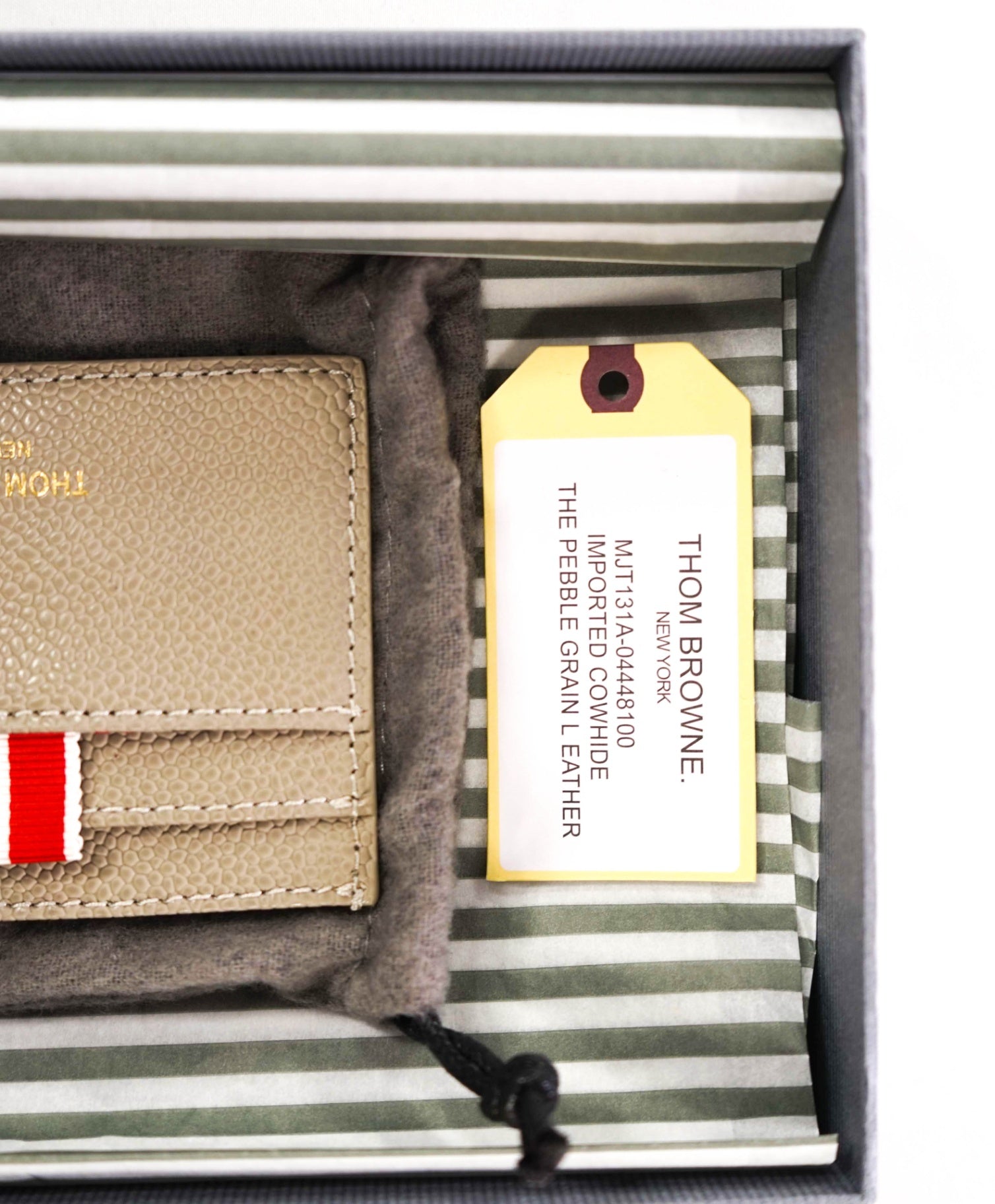 $250 THOM BROWNE - Beige Pebble Grain Leather Single Card Holder