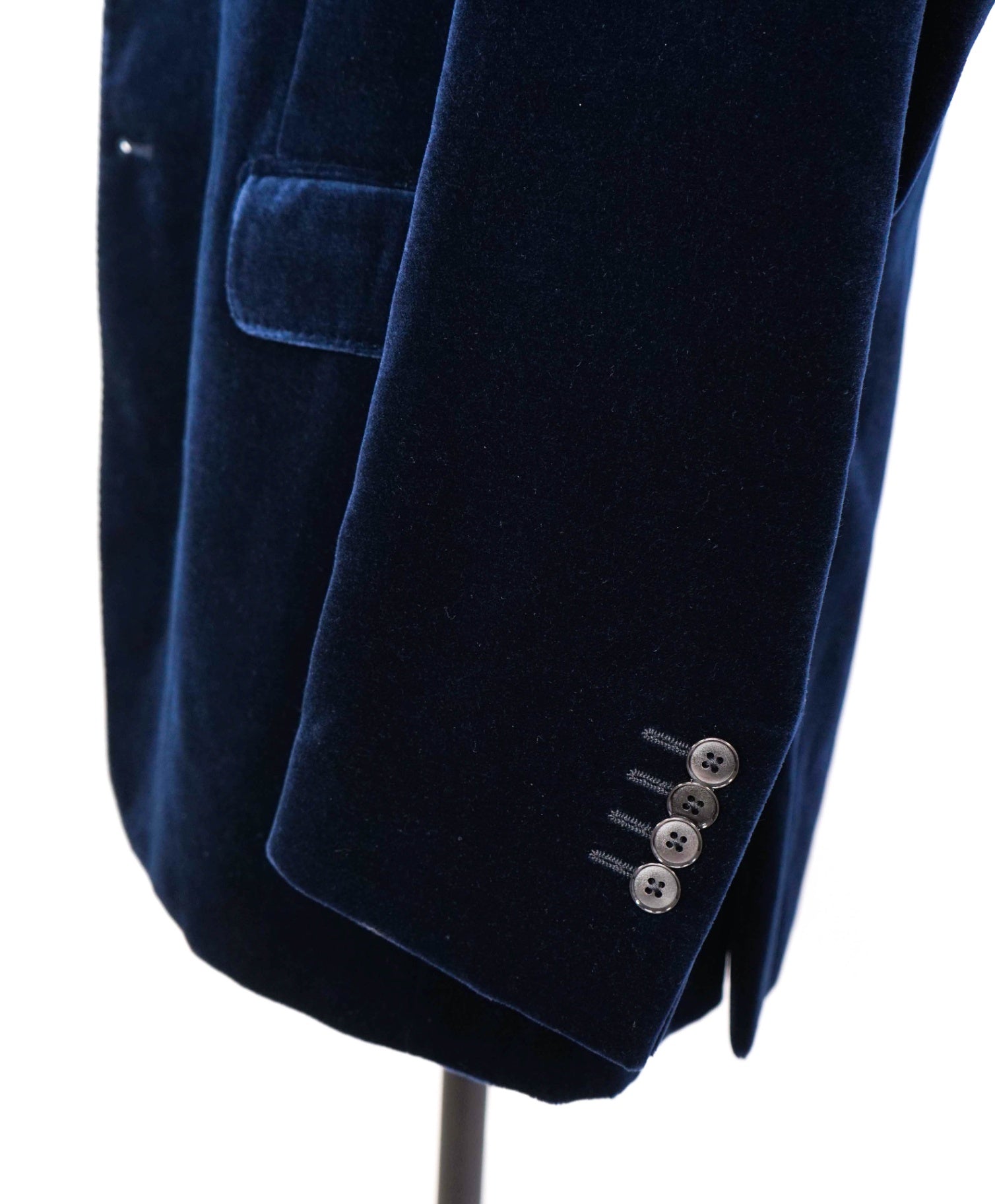 $998 - SAKS 5TH AVE for REDAELLI - Navy Velvet Peak Blazer - 46L