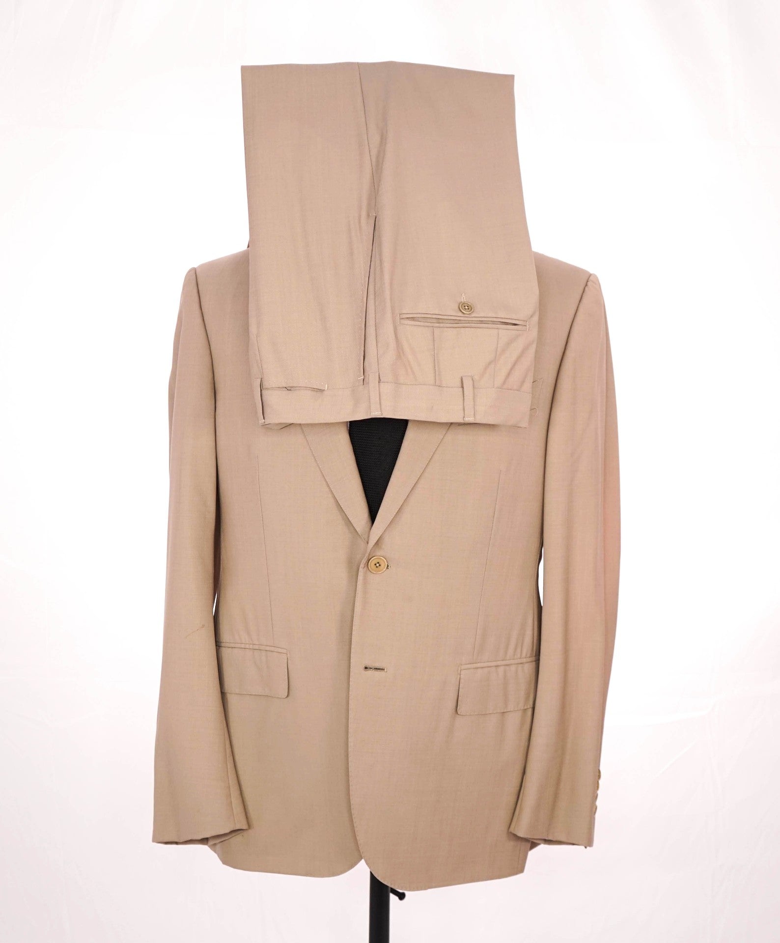 $4,950 ZEGNA - “HIGH PERFORMANCE” Beige Wool Suit - 40S