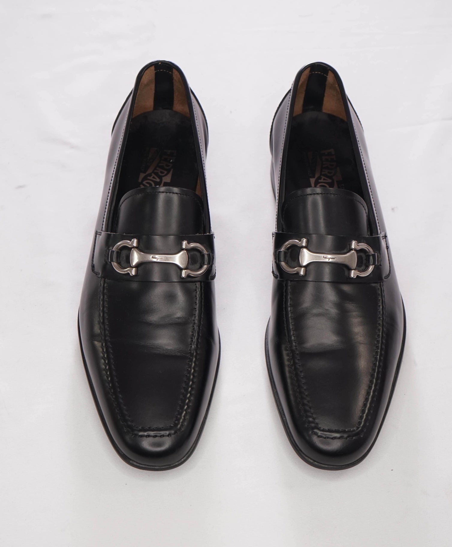 $850 FERRAGAMO - "Lawton" Black Leather Loafers - 8 D