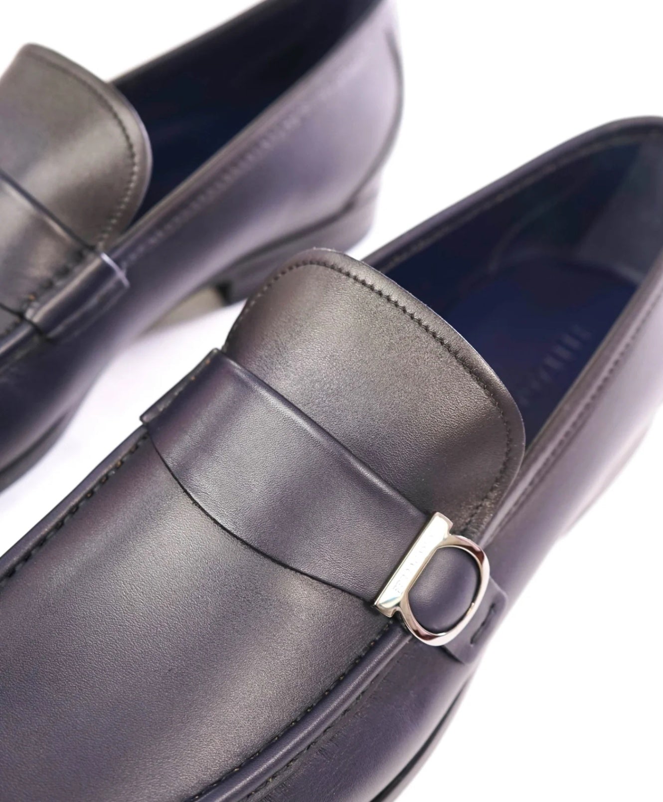 $850 FERRAGAMO - Navy Leather "DUOMO" Loafers - 9.5 E