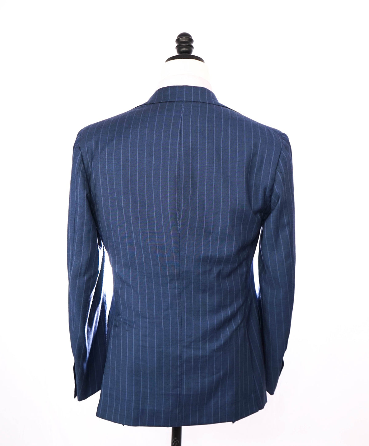 $5,950 ISAIA - CUSTOM Slim Pastel Blue Chalk Stripe Wool Suit - 40R