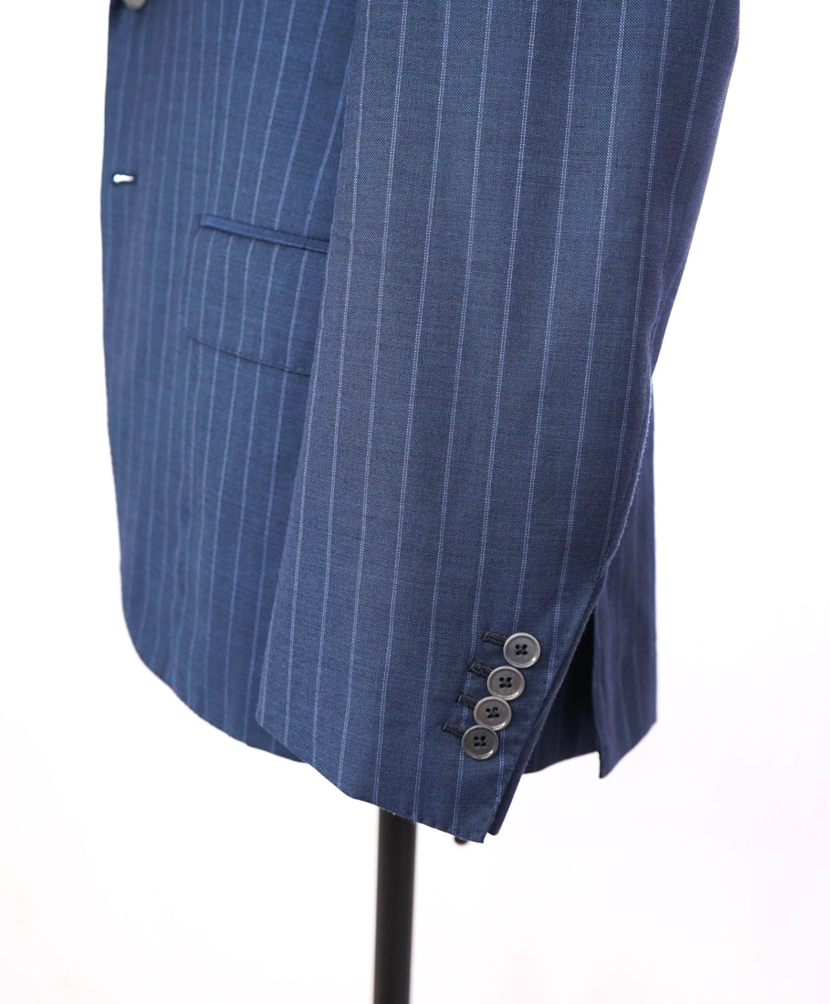 $5,950 ISAIA - CUSTOM Slim Pastel Blue Chalk Stripe Wool Suit - 40R