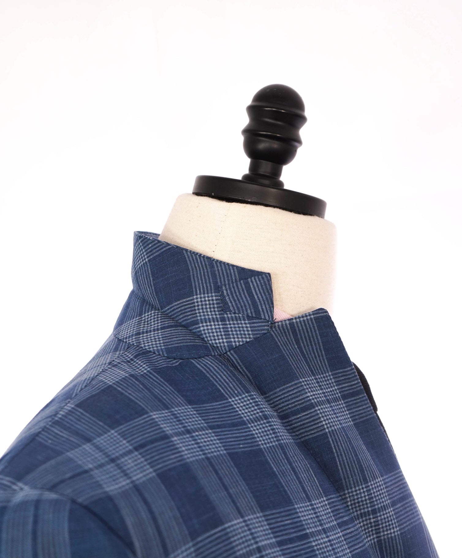 $3,575 ZEGNA - Blue Plaid Wool/Silk/Linen Blazer - 44S