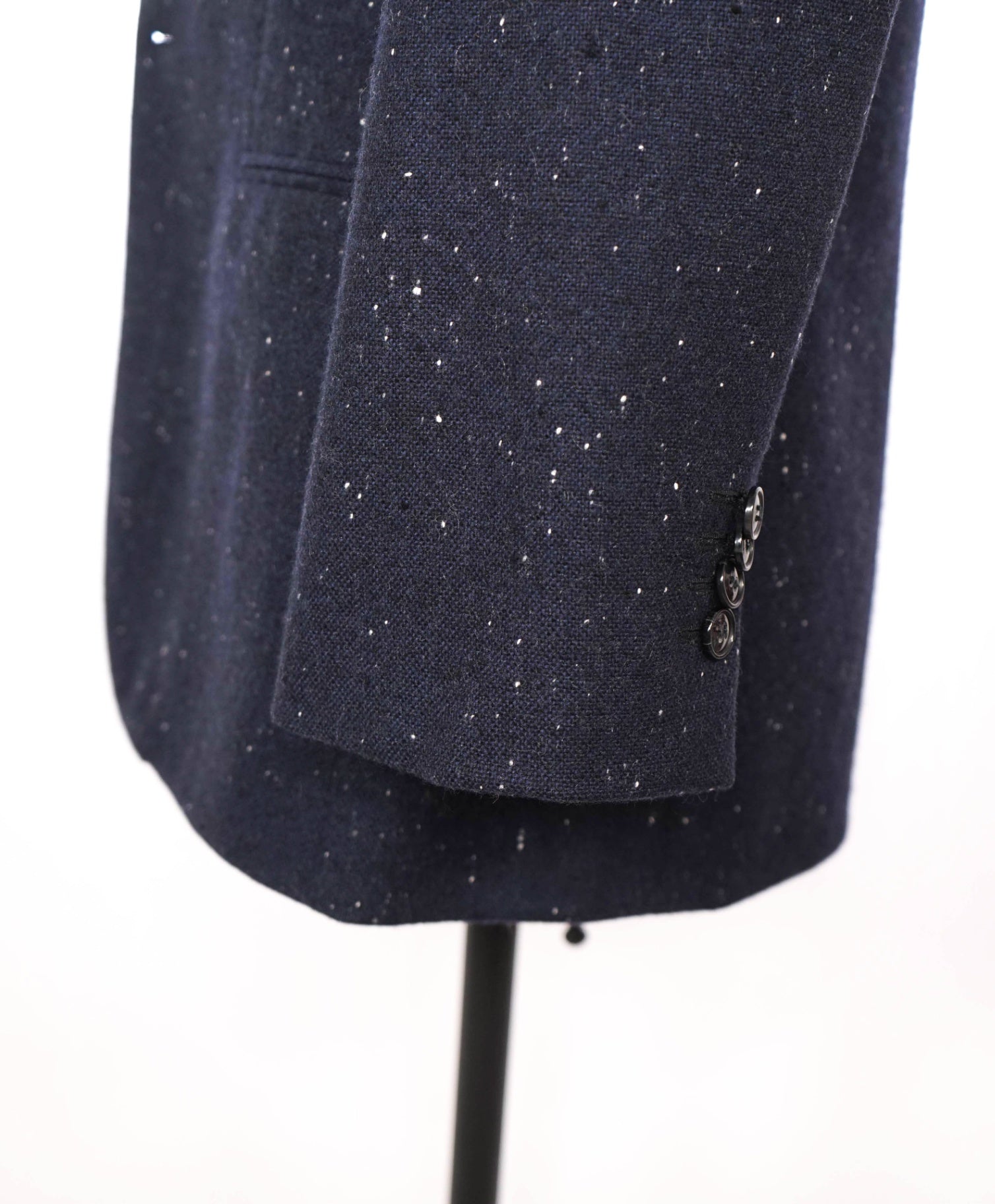 $5,400 GIORGIO ARMANI - Navy Fleck *100% Cashmere* Blazer - 40R