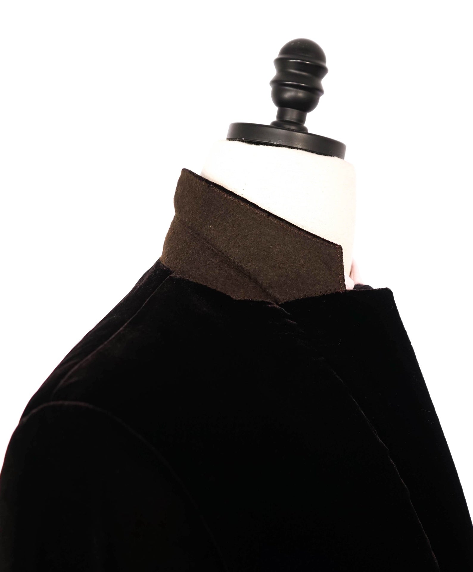 $2,995 GIORGIO ARMANI - Black/Brown Velvet "SOFT" Jacket - 44L