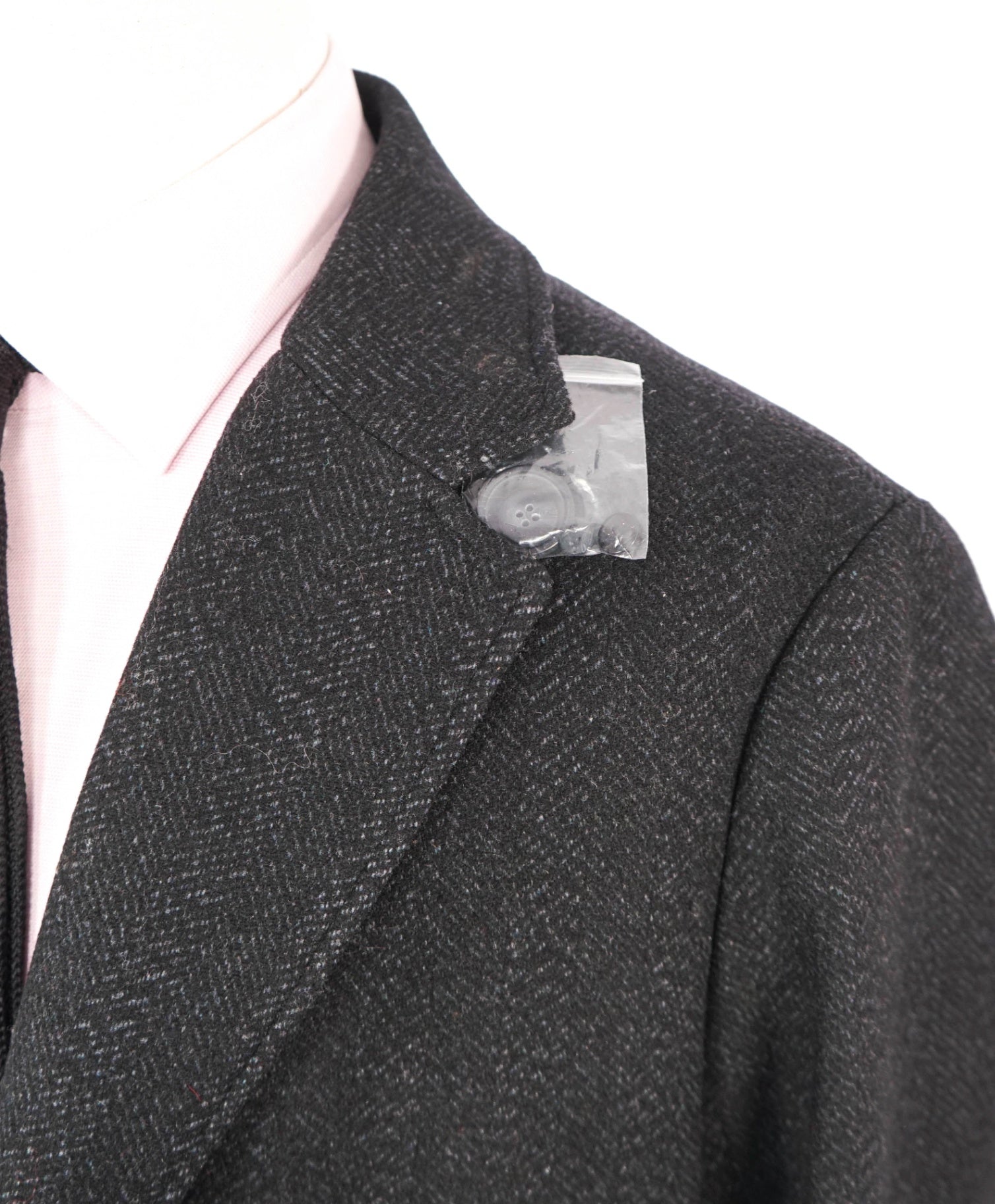 $795 SAKS FIFTH AVENUE - Black Herringbone Wool Blend Coat - 44R