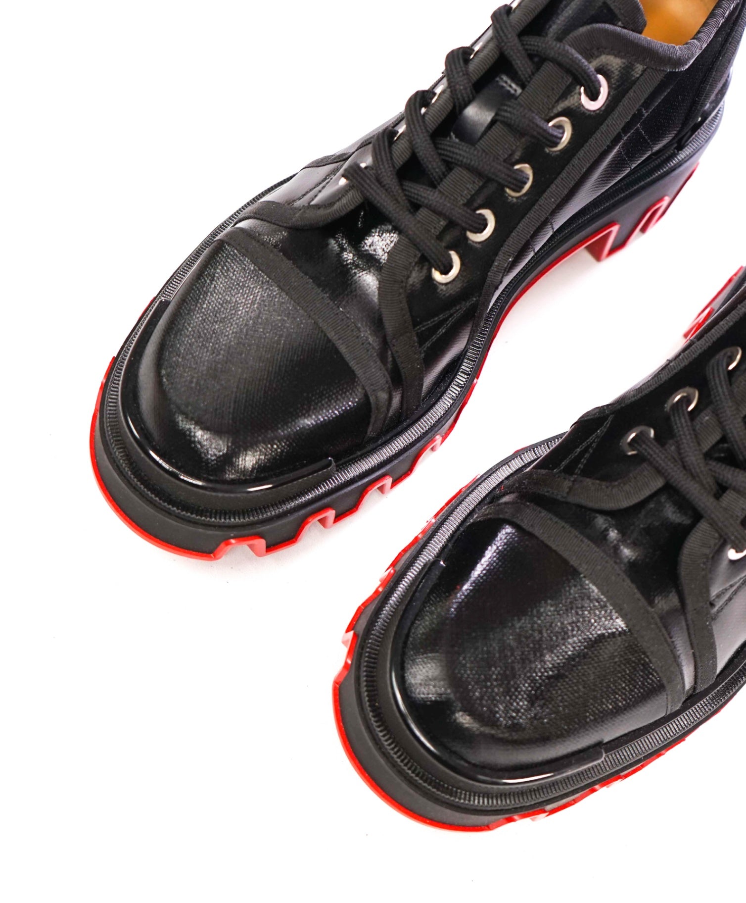 $1,745 LOUBOUTIN - Toile Enduite "PANAMIC DUNE" Sneakers - US 11.5 (44.5EU)