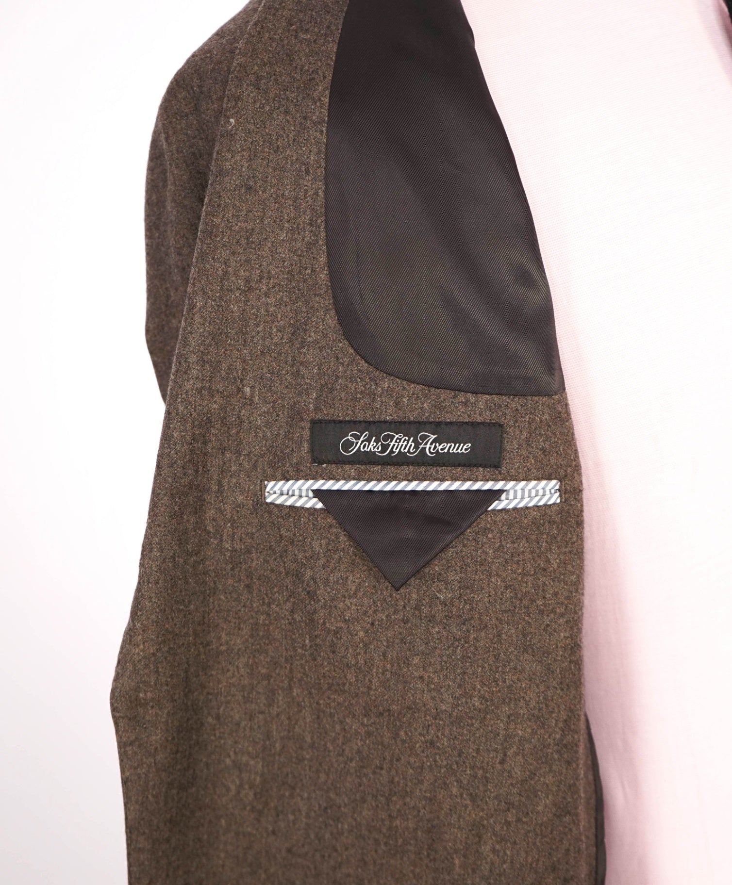 $995 SAKS FIFTH AVENUE - Brown/Gray Wool Blazer - 42R
