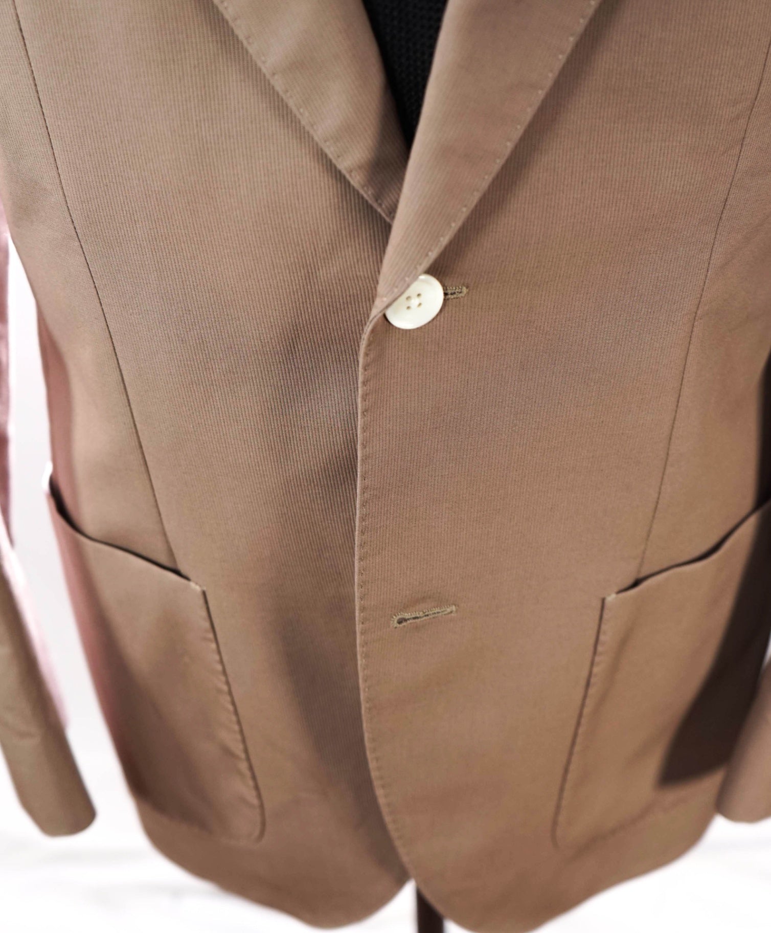 $1,195 LUIGI BIANCHI By LORO PIANA- Tan Ctn Peak Lapel Blazer - 38
