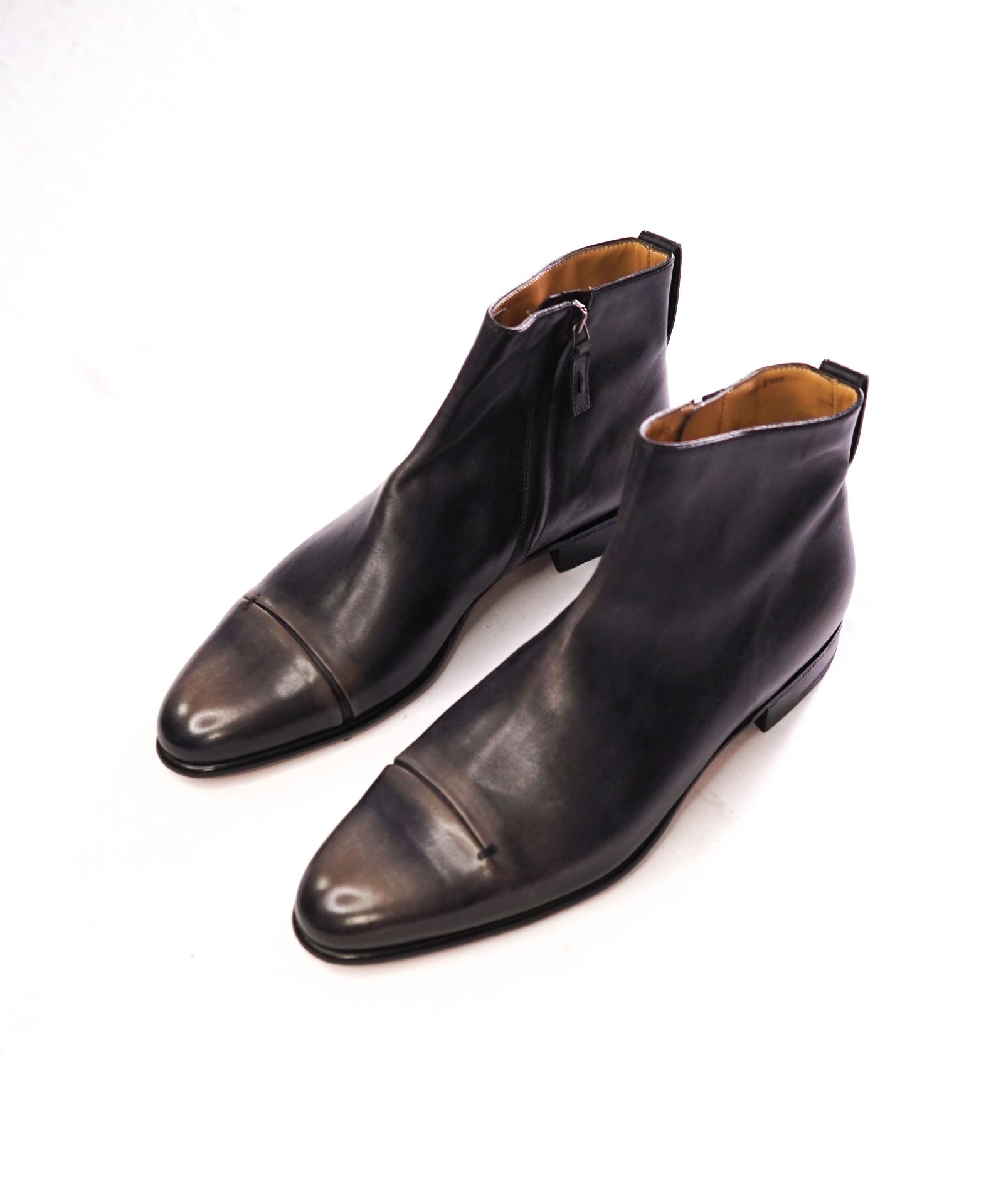 $2,790 BERLUTI - Distressed Gray Leather Zip-up Ankle Boots - US 9 (8UK)