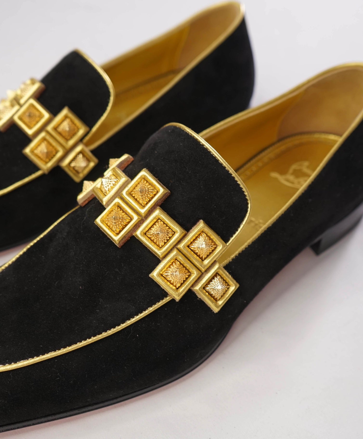 $1,195 LOUBOUTIN - Black "Night on the Gange Diwali" Loafers - US 10.5 (43.5EU)