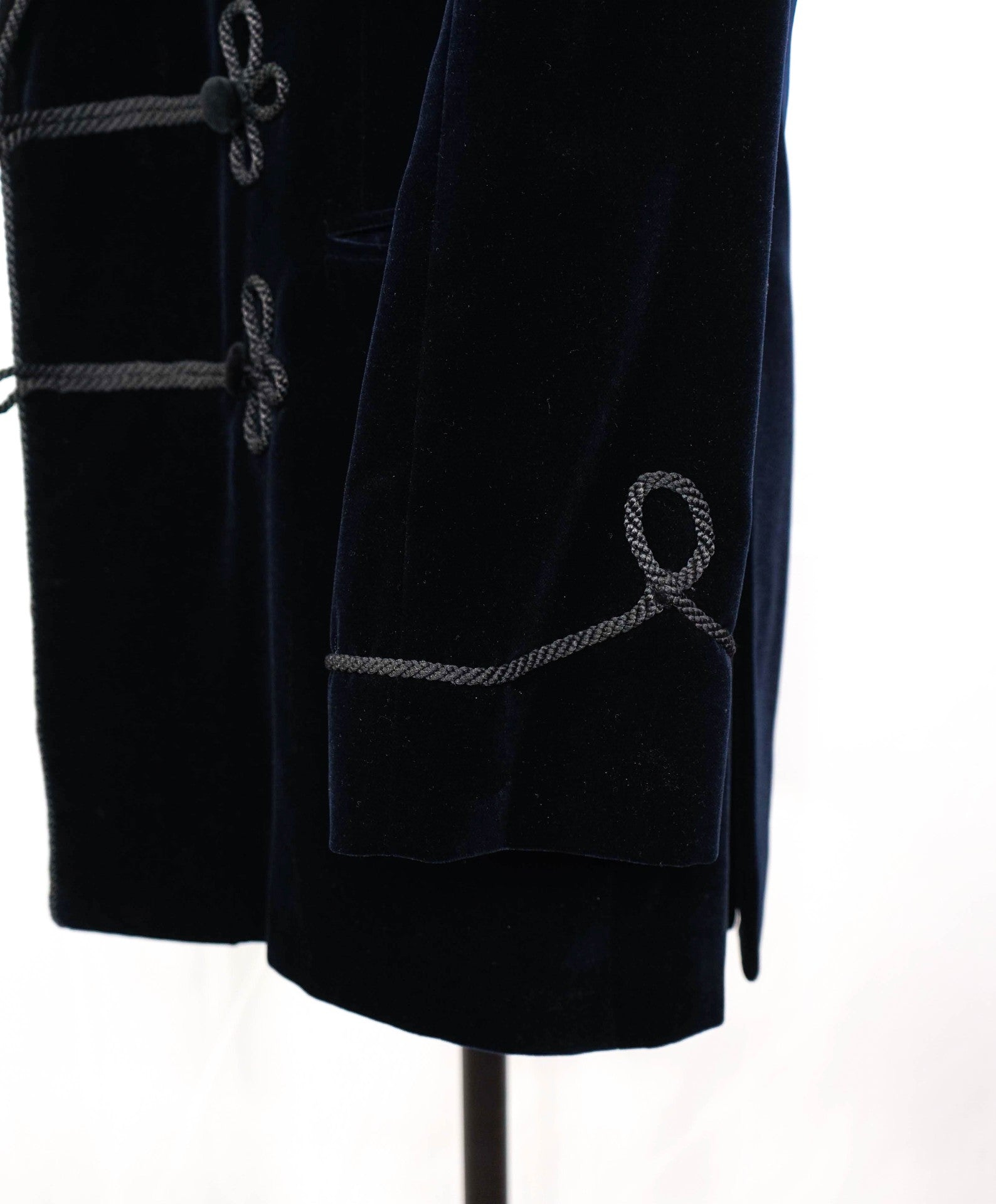 $1,712 FAVOURBROOK - Navy Velvet Double Breasted Smoking Jacket - 38