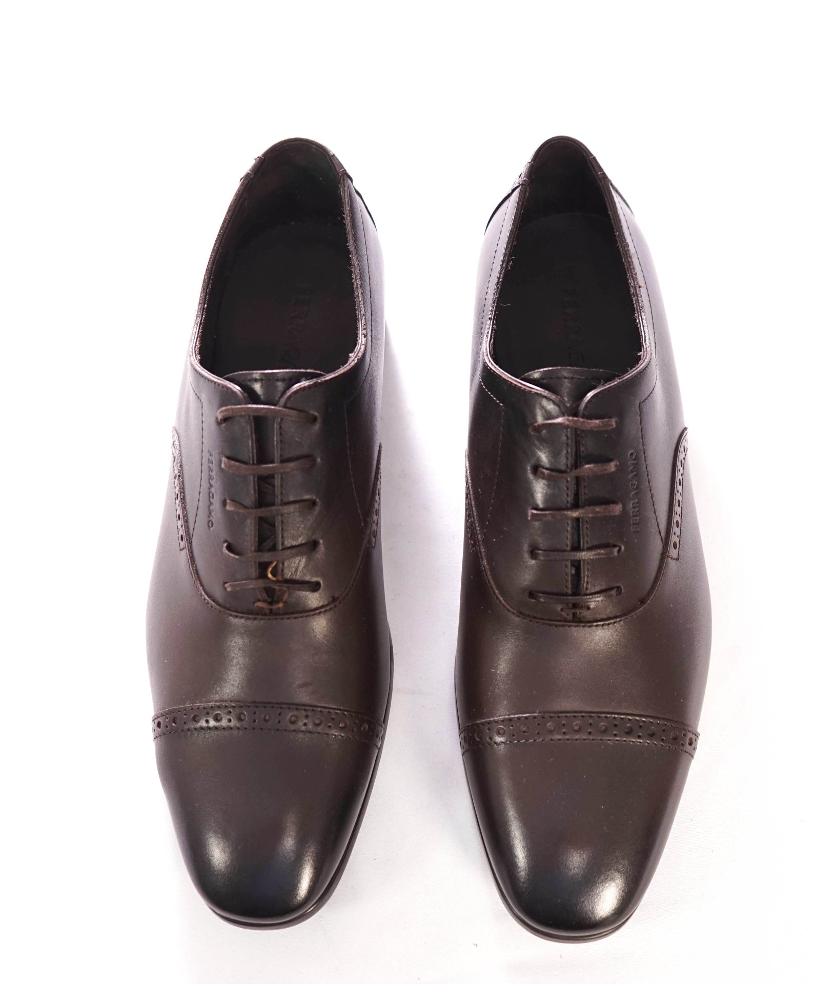 $950 FERRAGAMO - Brown Leather "RILEY" Oxfords - 10.5 EE