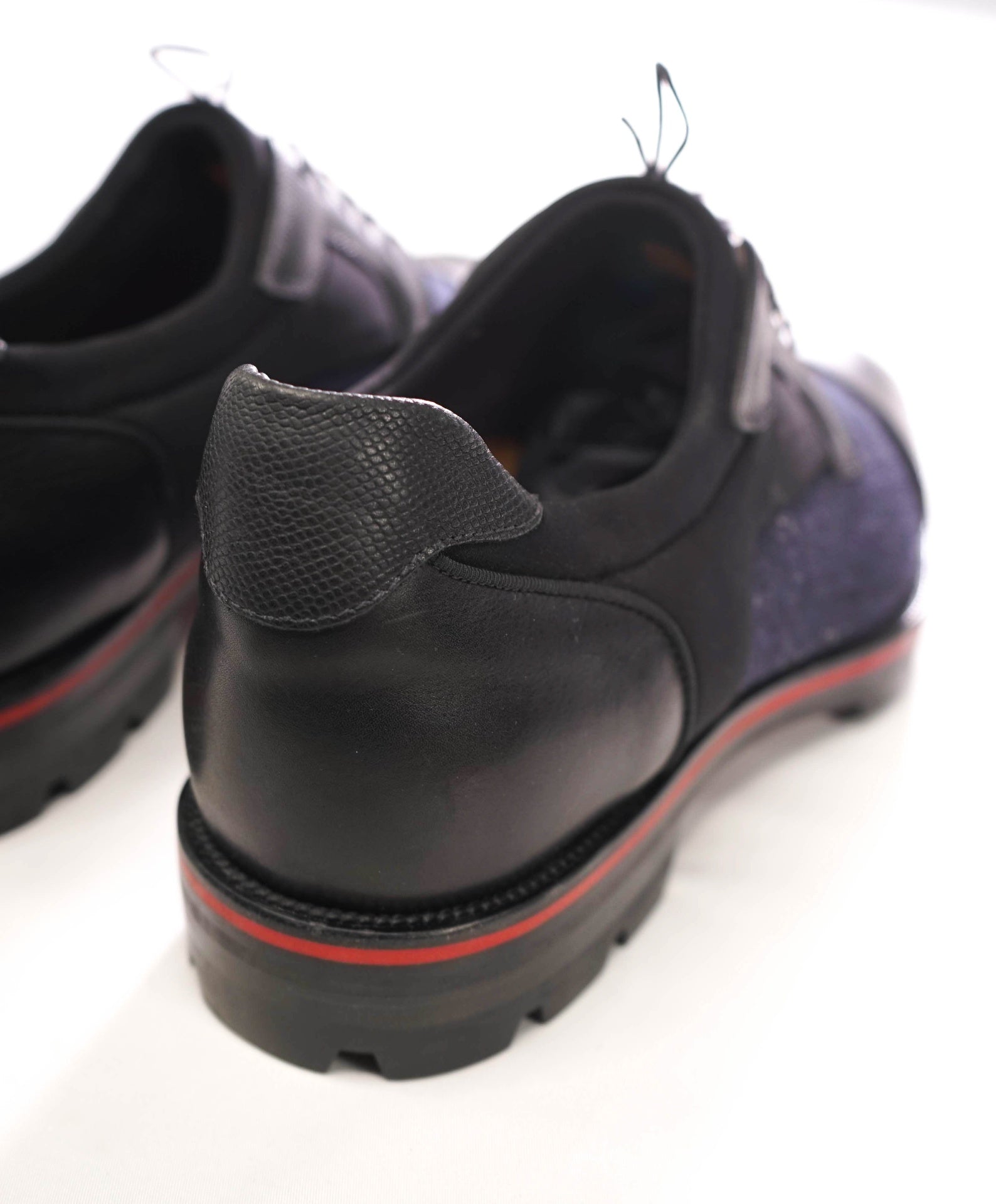 $1,095 LOUBOUTIN - Black/Navy Blue Leather/Wool "MIKA SKY" Lug-Sole Derby - US 9 (42EU)