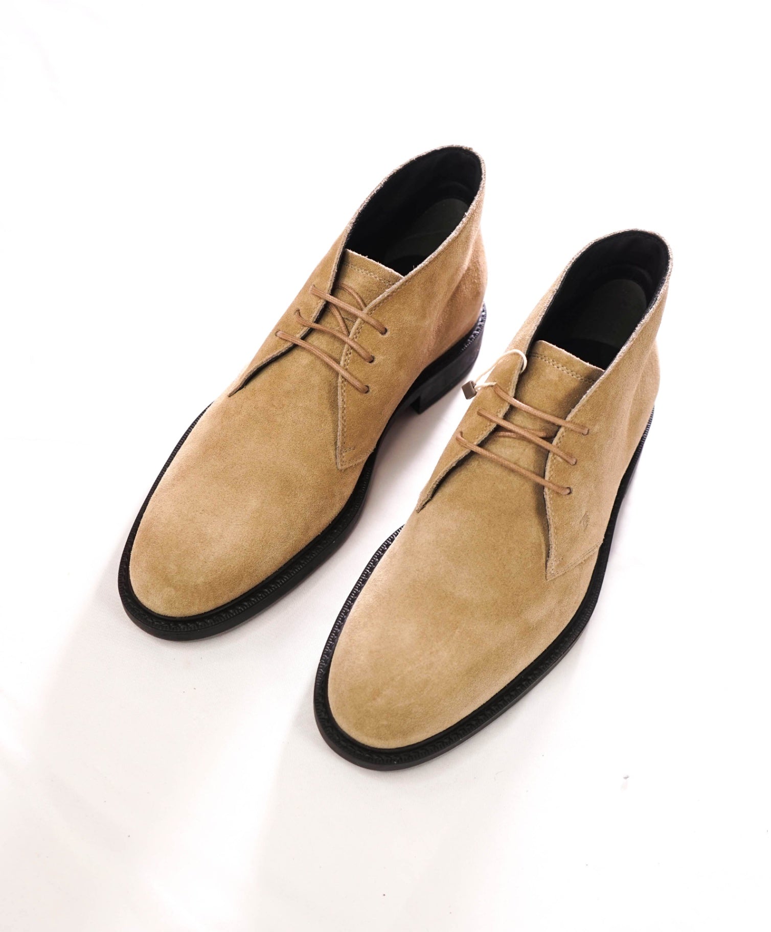 $825 TOD'S - Tan Suede Chukka Boots - US 8 (7UK)