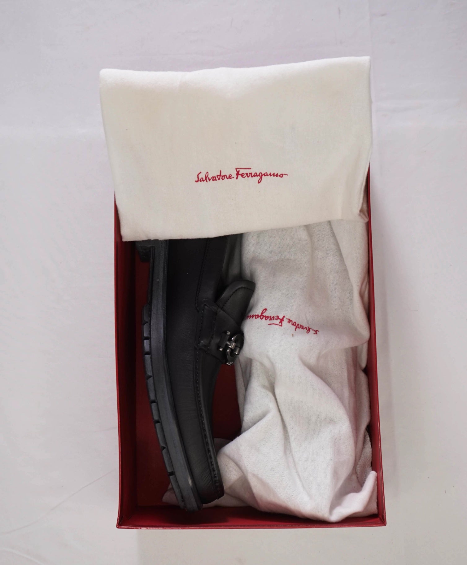 $850 FERRAGAMO - "MASTER" Black Lug Sole Gancini Loafer - 11 D