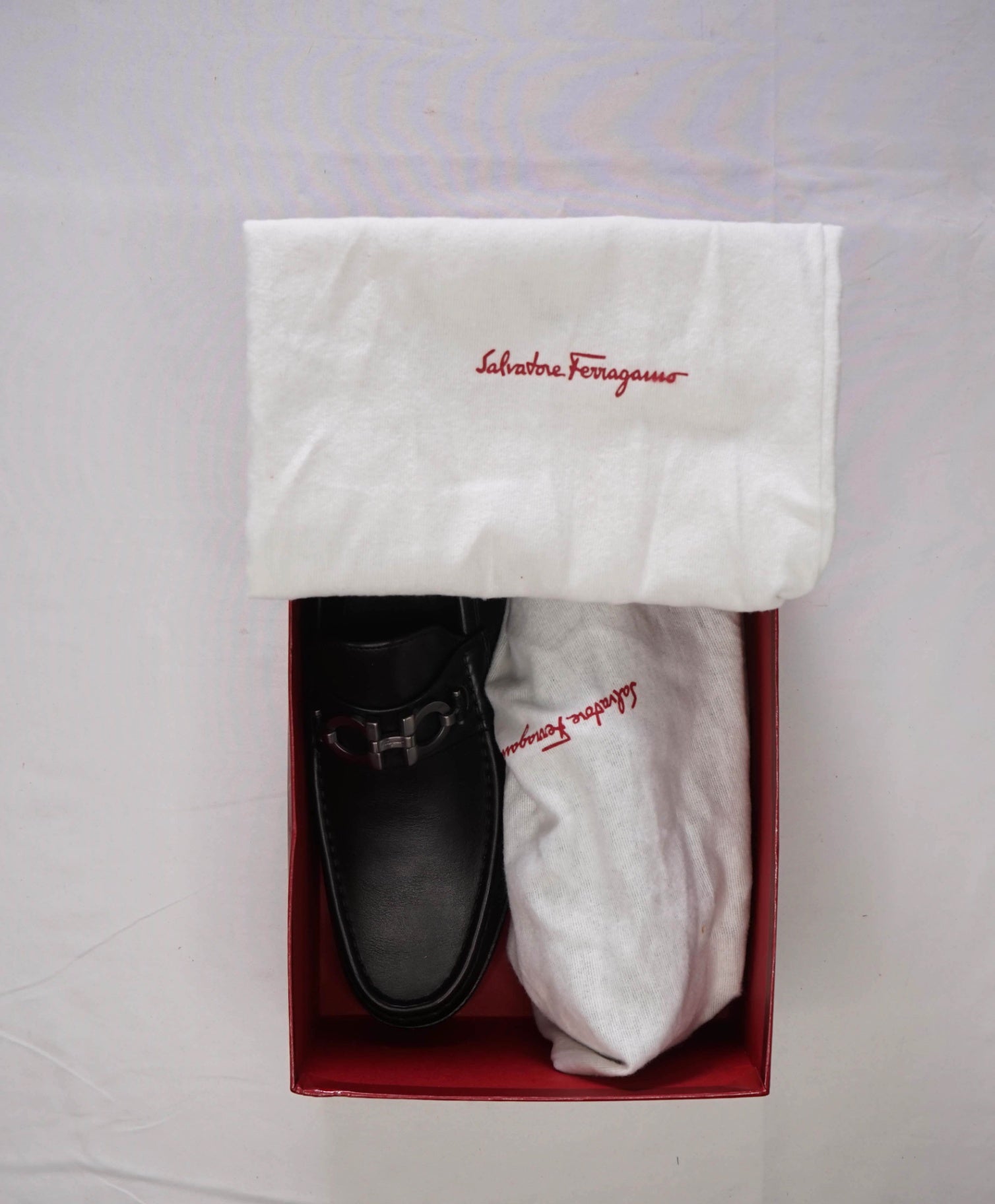 $850 FERRAGAMO - Black Leather "RICH" Loafers - 11 D