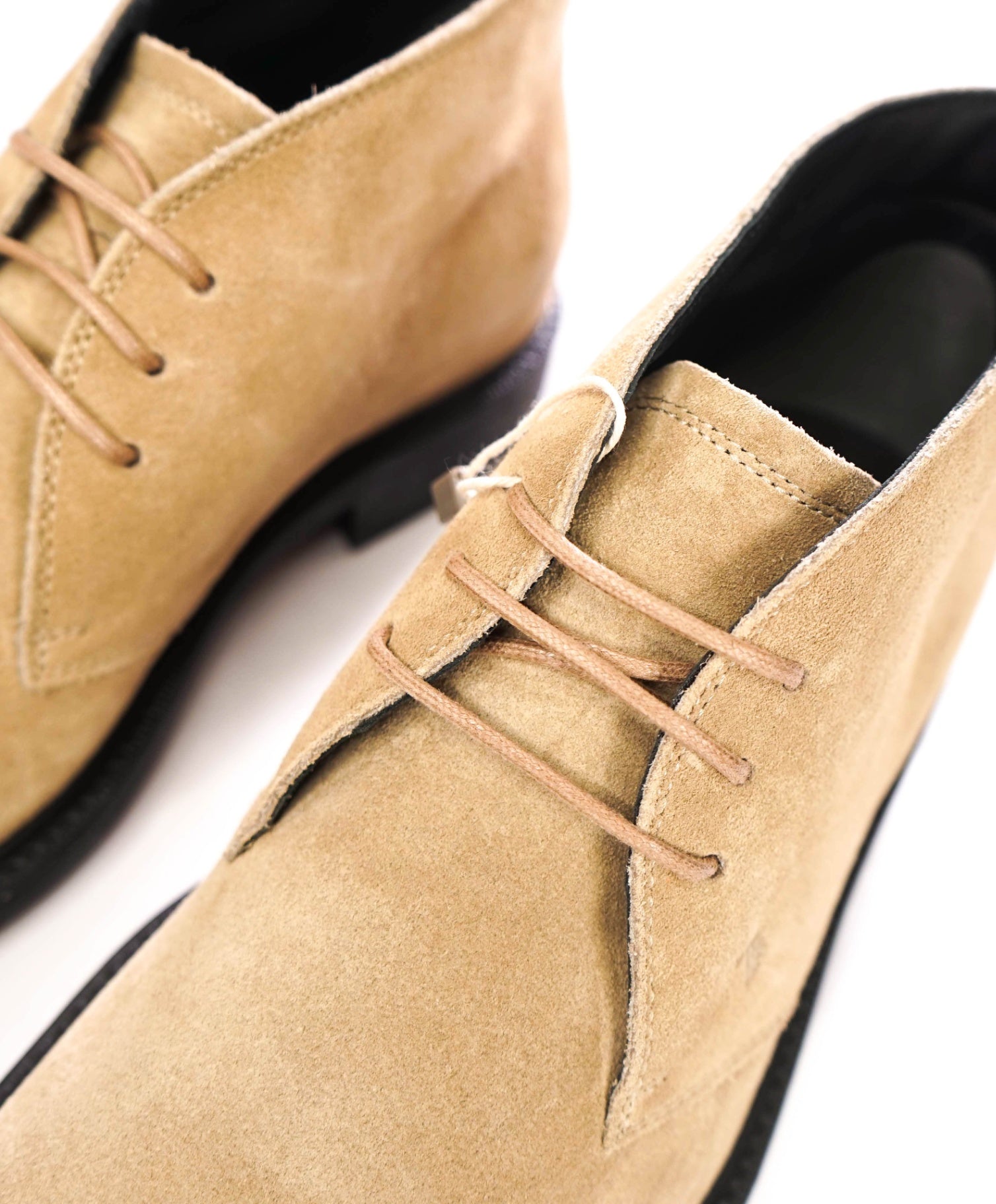 $825 TOD'S - Tan Suede Chukka Boots - US 7.5 (6.5UK)