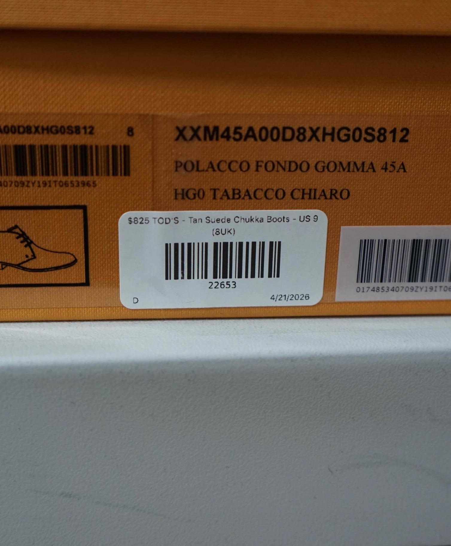 $825 TOD'S - Tan Suede Chukka Boots - US 9 (8UK)