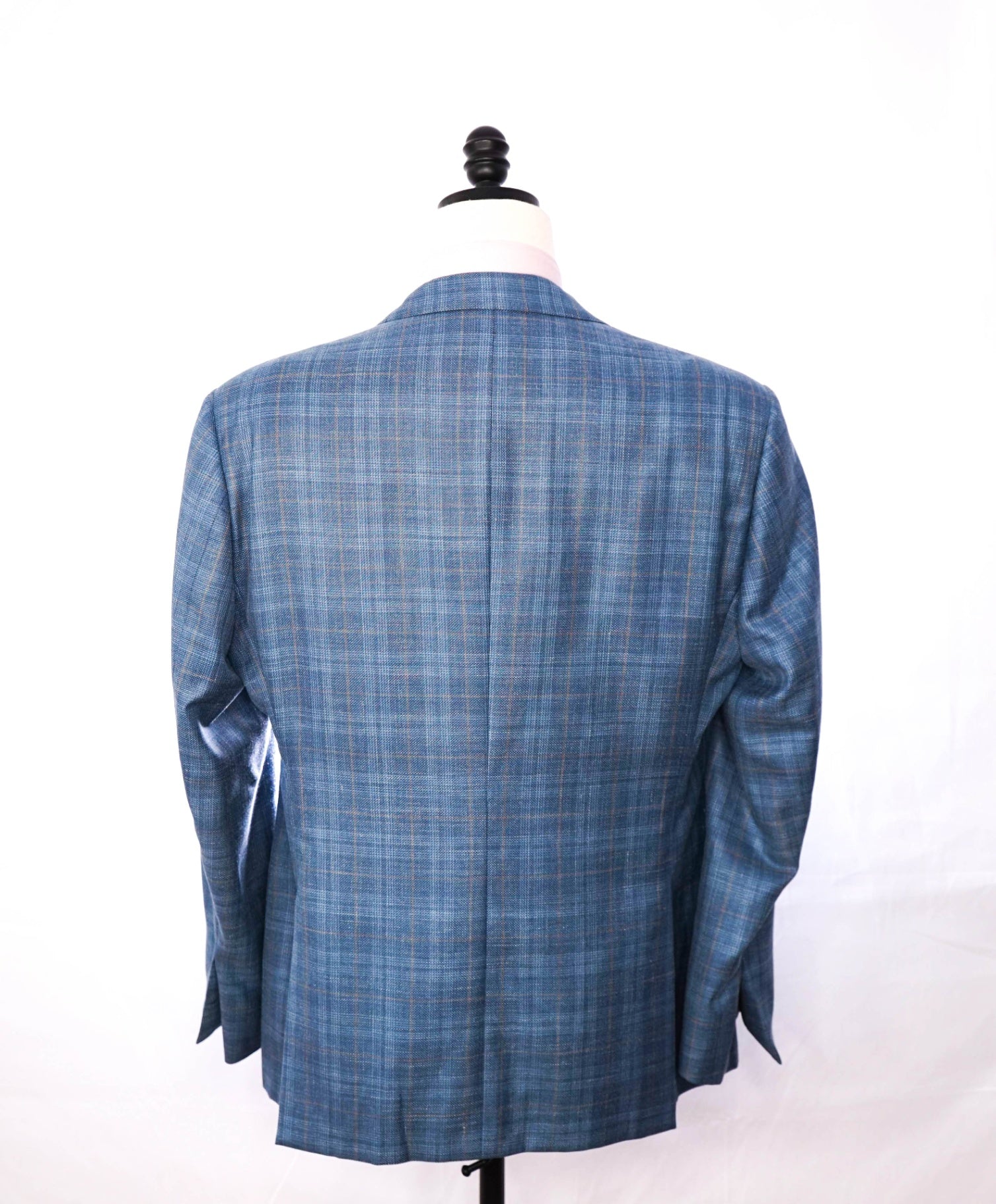 $2,295 GIORGIO ARMANI - Blue Plaid Wool/Silk/Linen "SOFT" Blazer - 44R
