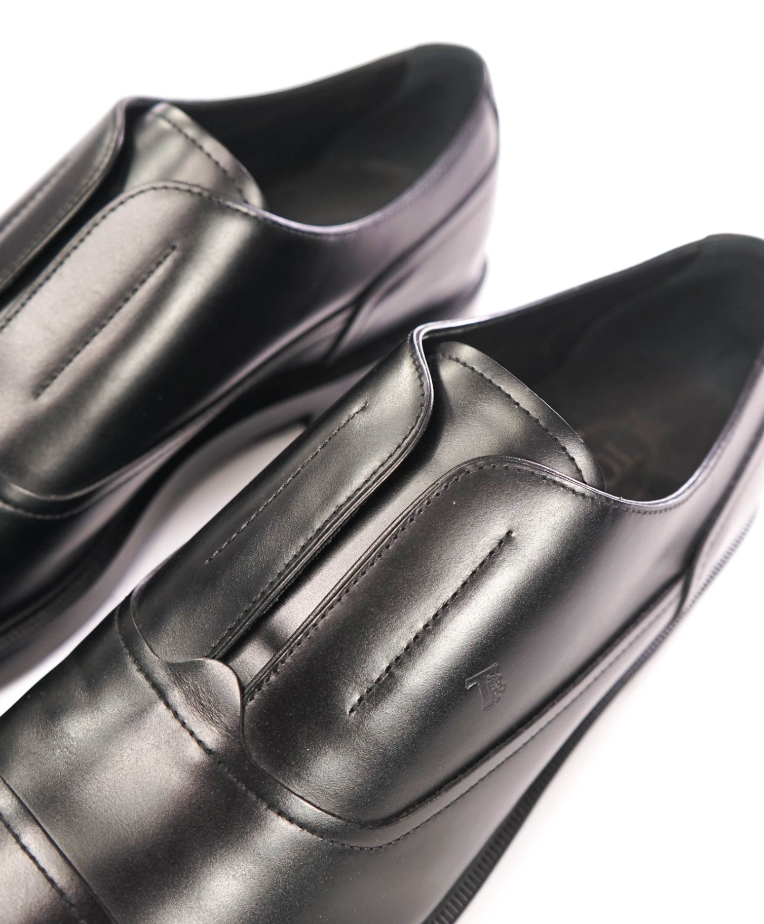 $650 TOD'S - Black Leather Loafers - US 12 (UK11)