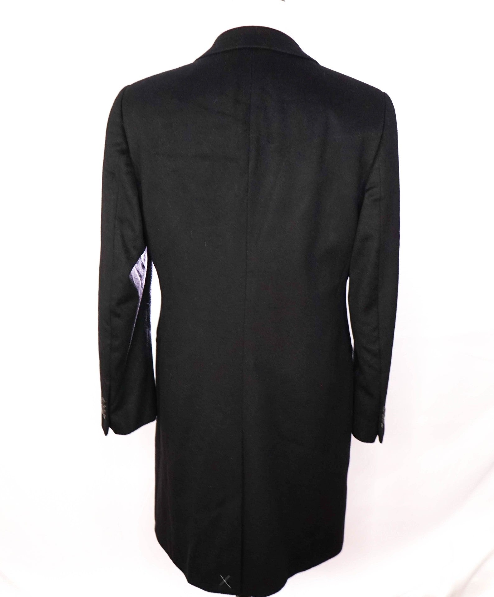$6,300 GIORGIO ARMANI - Solid Black Wool/Cashmere Overcoat - 40R