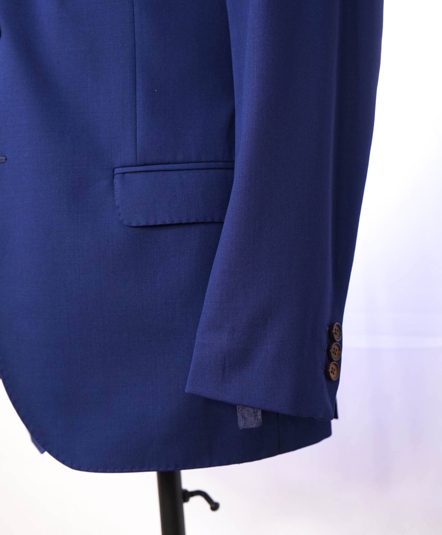 $2,195 LORO PIANA For NEIMAN- Coablt Blue Wool Suit - 42R