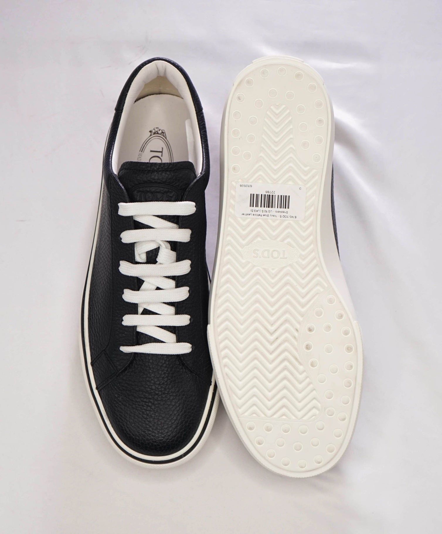 $745 TOD'S - Navy Blue Pebble Leather Sneakers - US 10.5 (UK9.5)