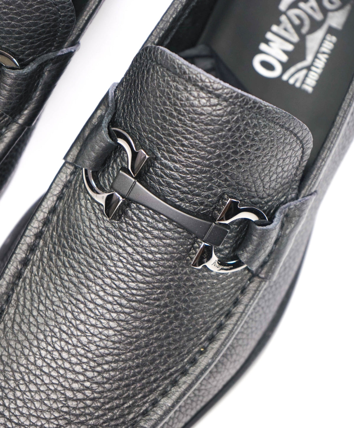 $850 FERRAGAMO - Black GRANDIOSO Pebble Leather Loafers - 9.5 D