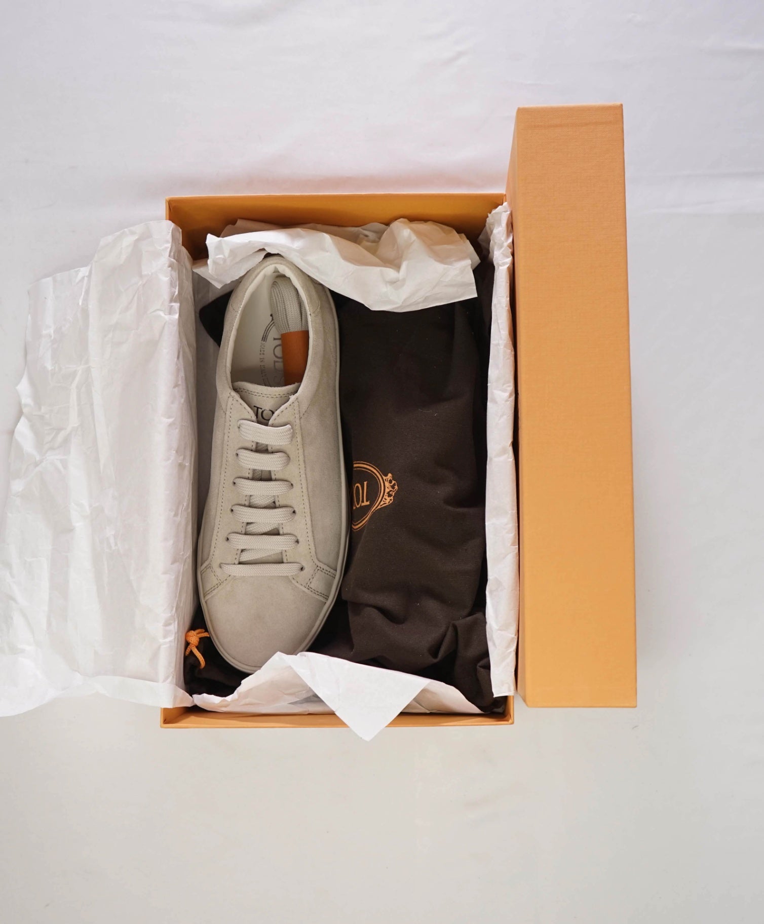 $750 TOD'S - Gray Suede Sneakers - US 9 (8UK)