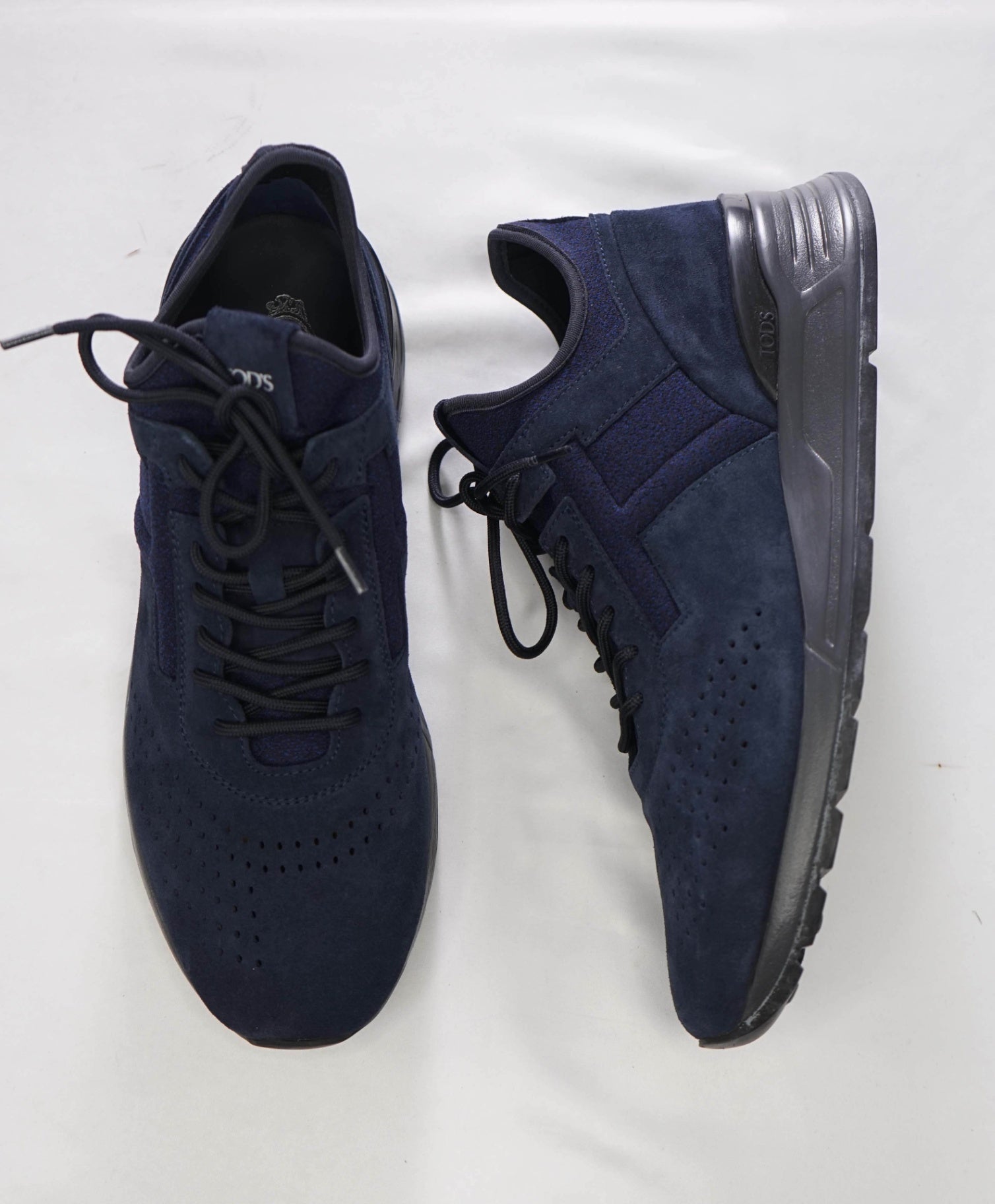 $945 TOD'S - Navy Blue Suede Sneakers - US 8.5 (7.5UK)