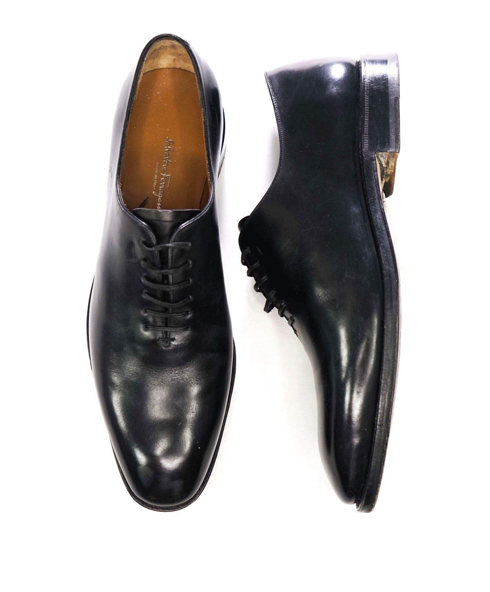 $1,395 FERRAGAMO - "TRAMEZZA" Black Leather Oxfords - 9.5 D