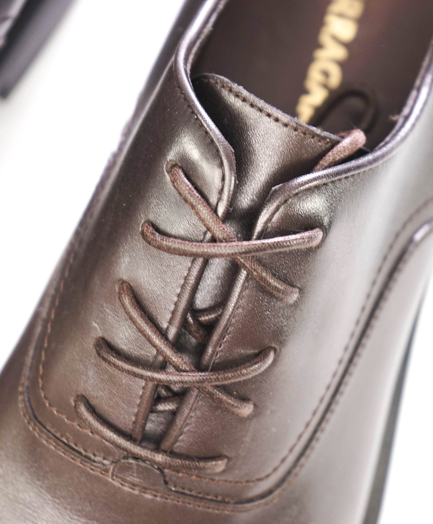$1,090 FERRAGAMO - Brown Leather Lug-Sole Oxfords - 9.5 EE