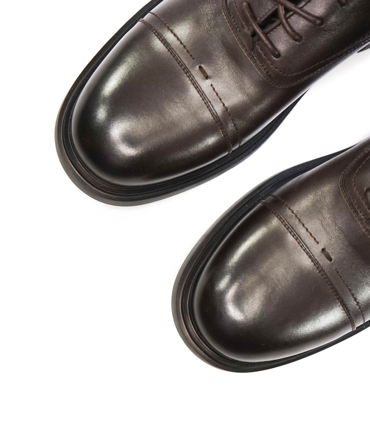 $1,090 FERRAGAMO - Brown Leather Lug-Sole Oxfords - 9.5 EE