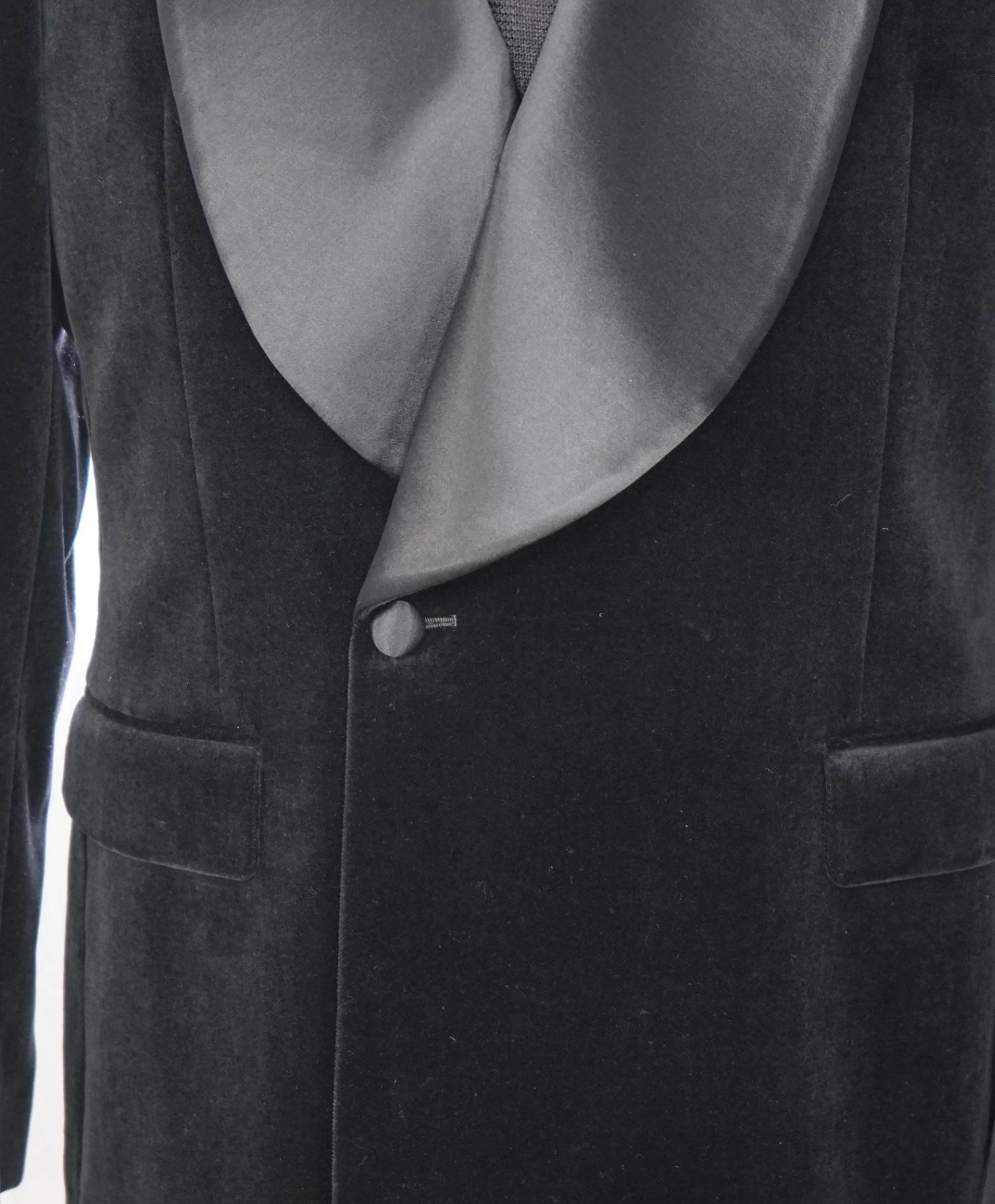 $1,595 BACK LAWRENCE -Black Velvet Double Breasted Shawl Dinner Jacket- 40 (50EU)