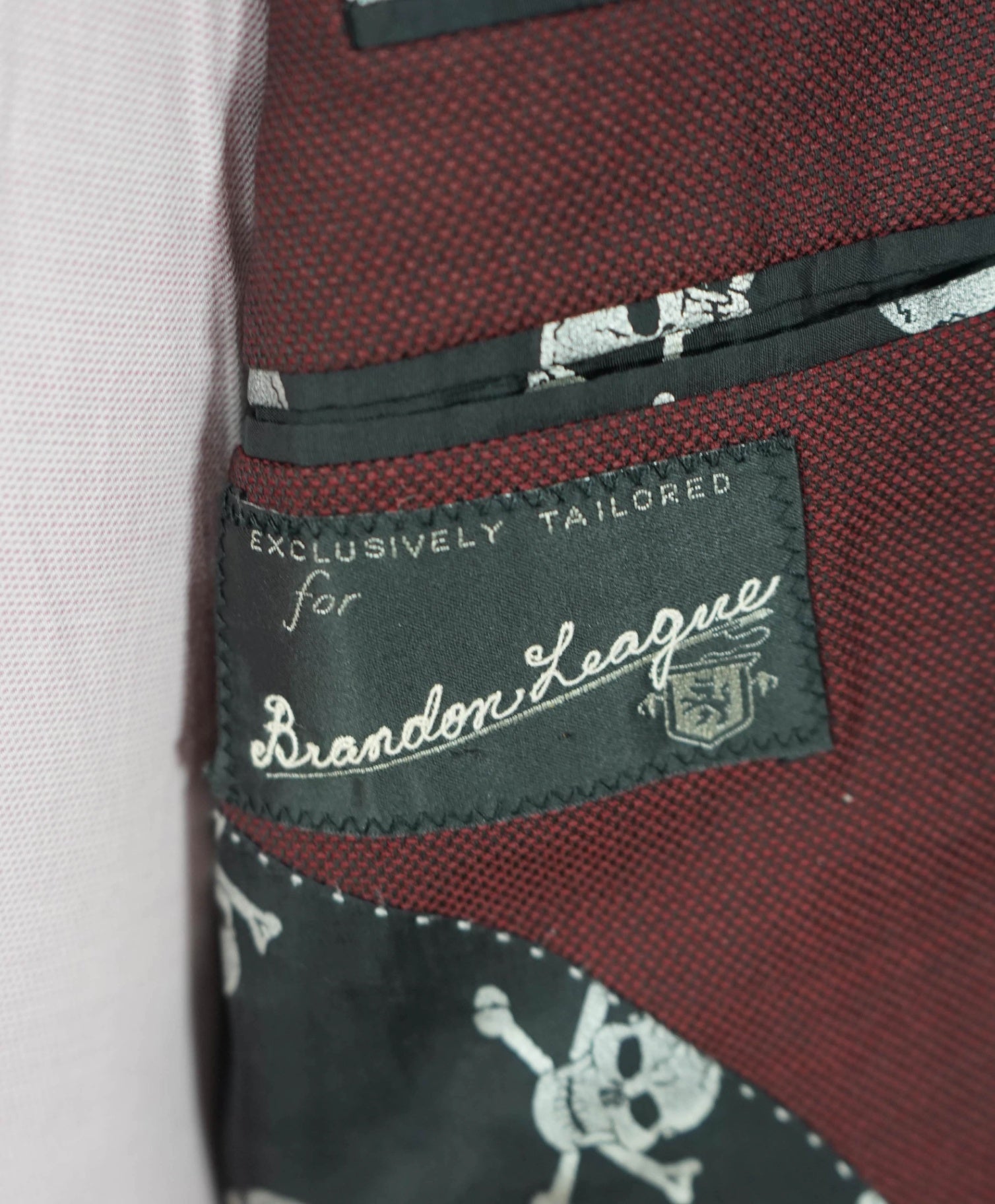 $5,950 DAVID AUGUST - *Made For MLBs Brandon League* Burgundy Blazer -42R
