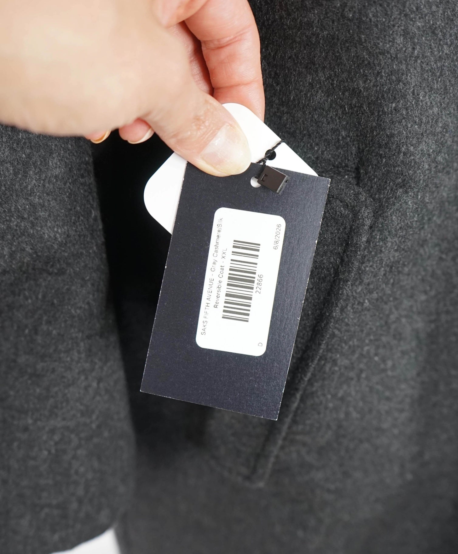 $1,195 SAKS FIFTH AVENUE - Gray Cashmere/Silk Reversible Coat - XXL