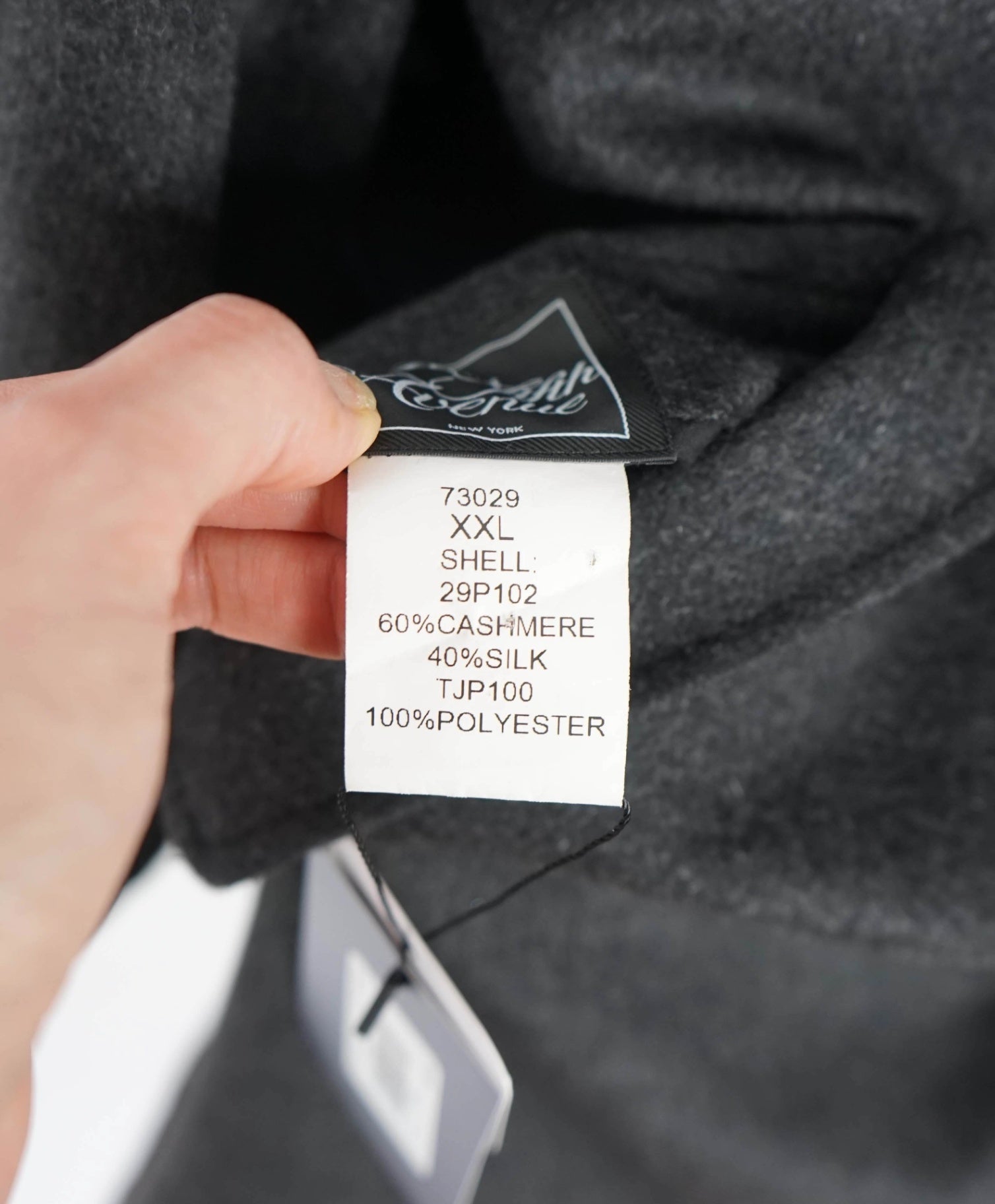 $1,195 SAKS FIFTH AVENUE - Gray Cashmere/Silk Reversible Coat - XXL