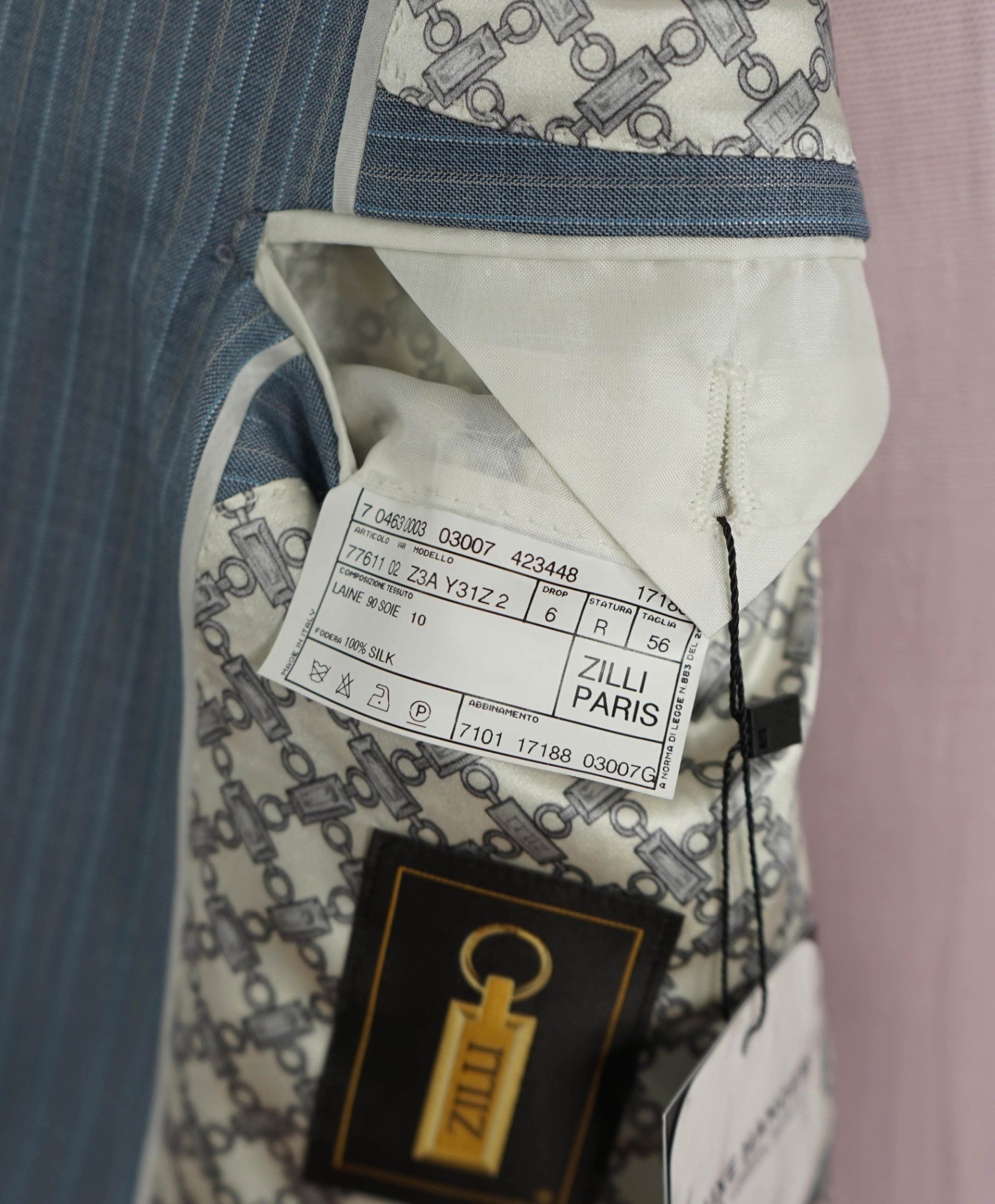 $6,900 ZILLI PARIS - Light Blue Stripe Wool/Silk Suit - 46R