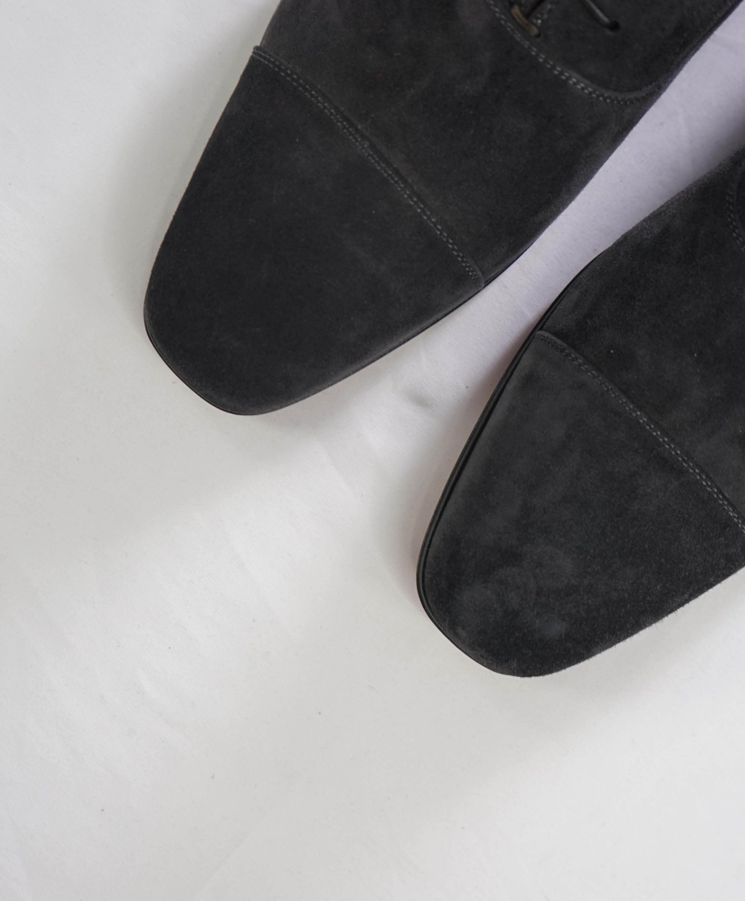 $1,050 LOUBOUTIN - Gray Suede "GREGGO" Oxfords - US 8.5 (41.5EU)
