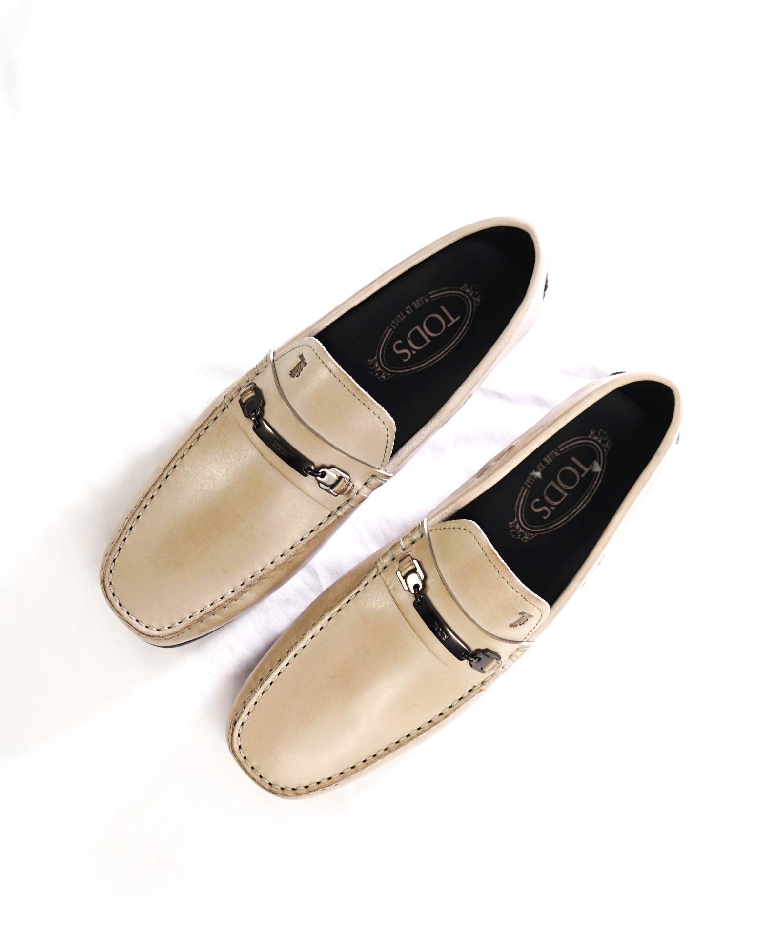 $975 TOD'S - Gray Leather Driving Loafers - 8 (UK7)