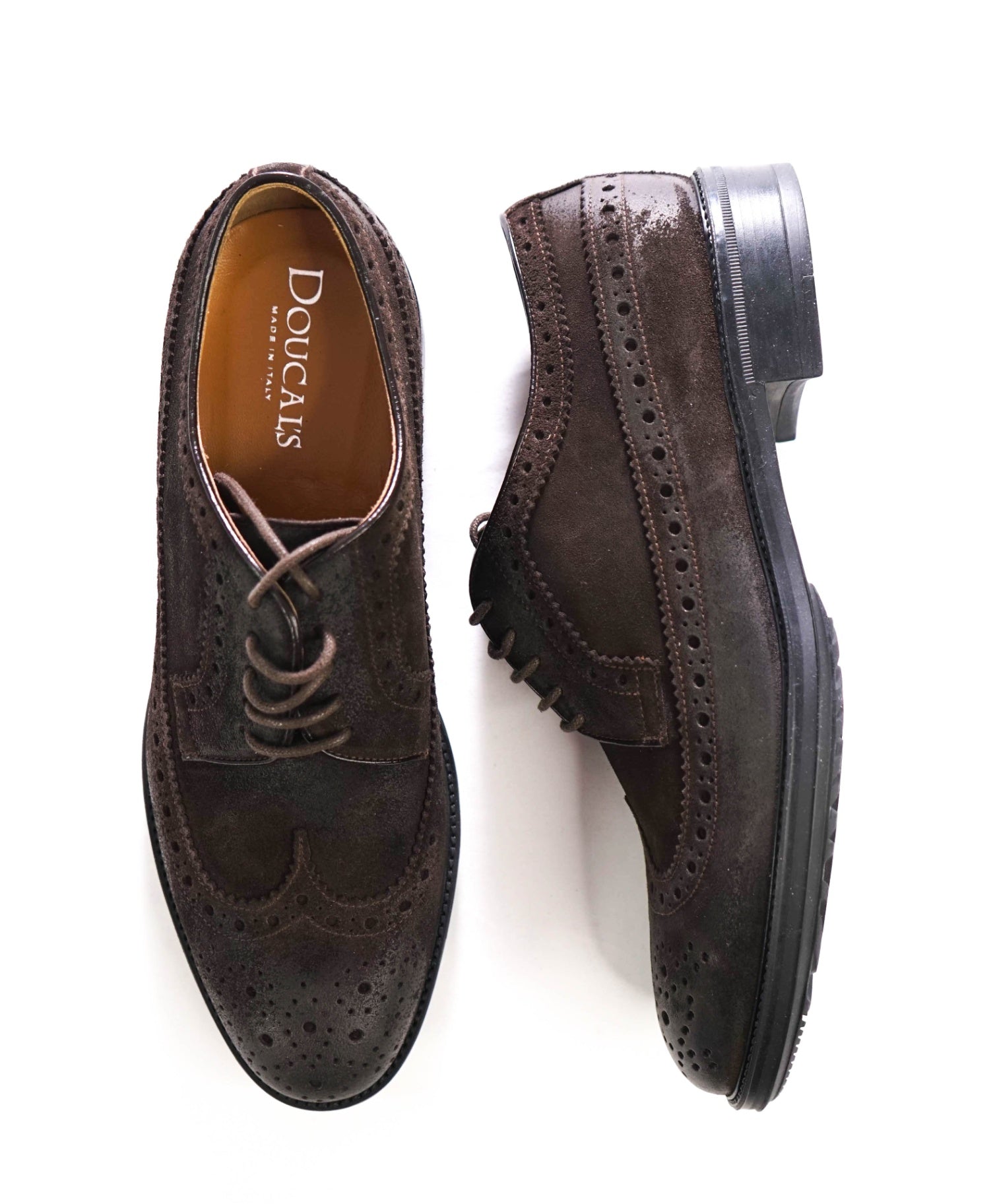 $595 DOUCAL'S - Brown Distressed Suede Wingtip Derby - US 7 (40EU)