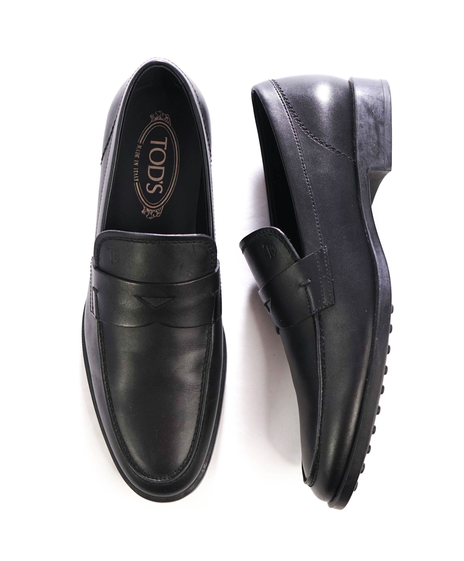 $850 TOD'S - Black Boston Leather Penny Loafers - US 7 (6UK)